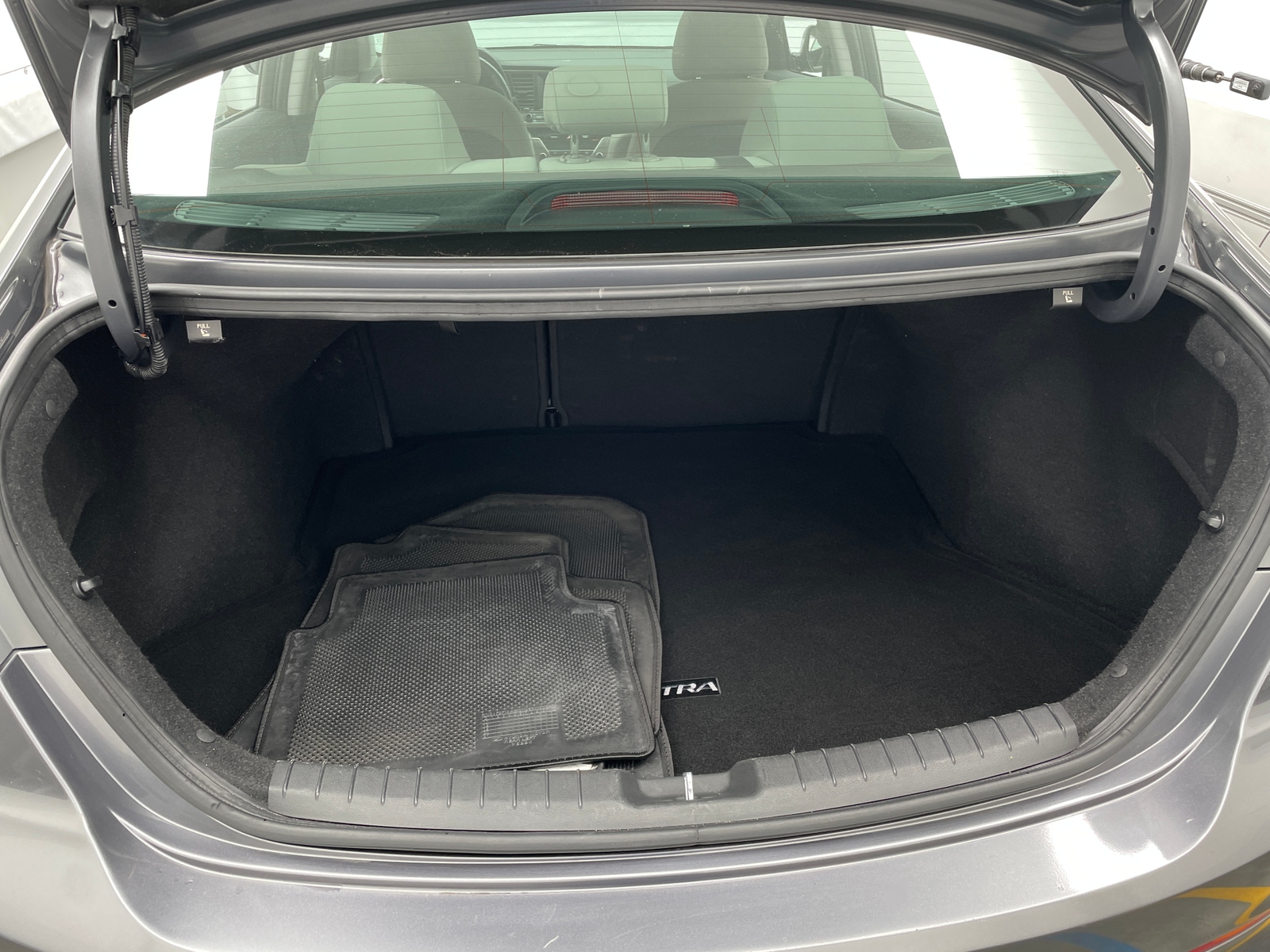 Thumbnail: 2018 Hyundai Elantra - 7