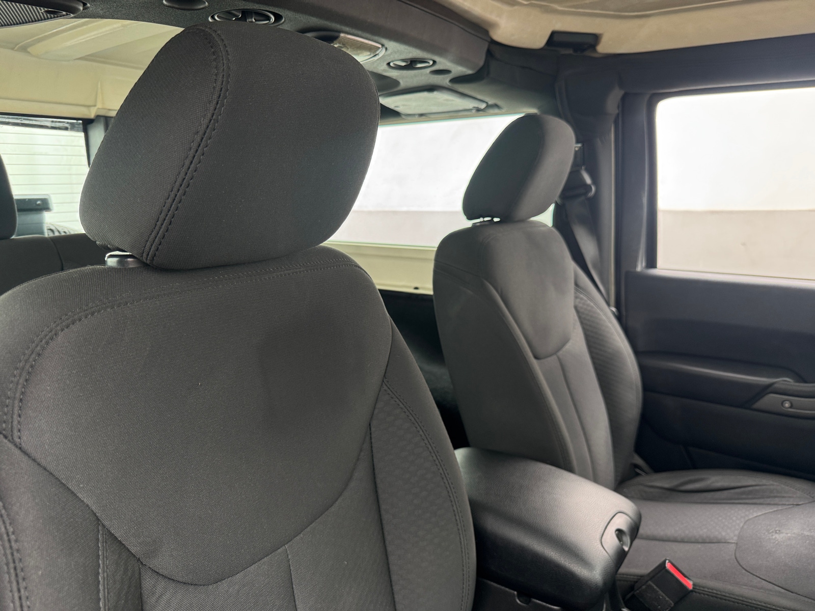 Thumbnail: 2017 Jeep Wrangler - 2