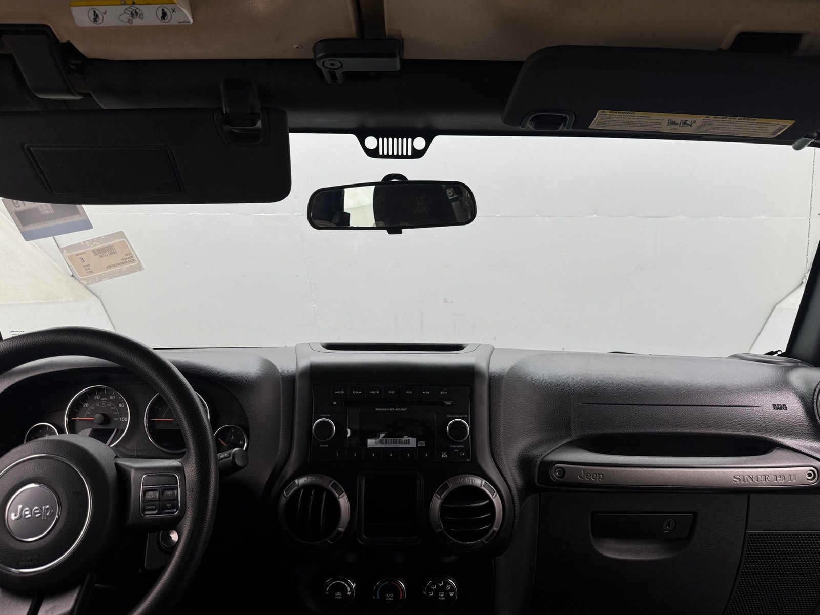 Thumbnail: 2017 Jeep Wrangler - 3