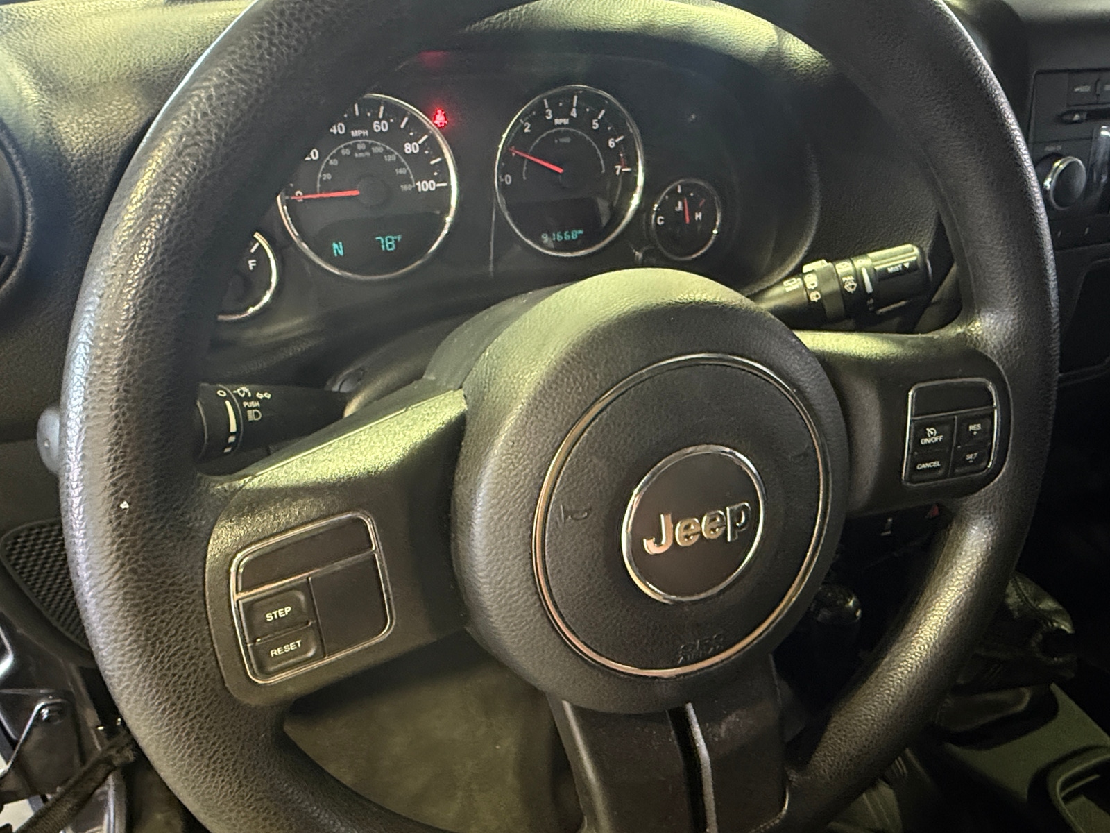 Thumbnail: 2017 Jeep Wrangler - 5
