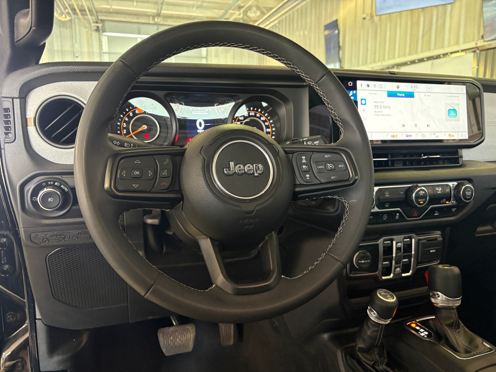 Thumbnail: 2025 Jeep Wrangler - 5