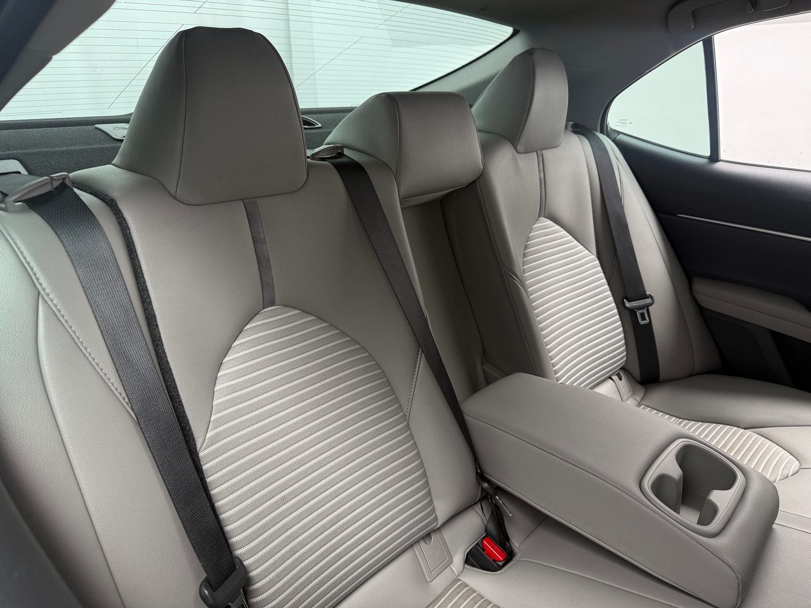 Thumbnail: 2019 Toyota Camry - 5