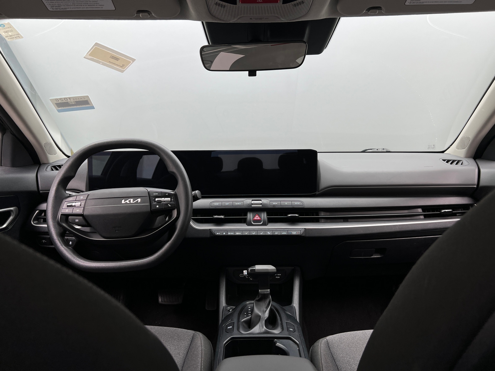 Thumbnail: 2025 Kia K4 - 3