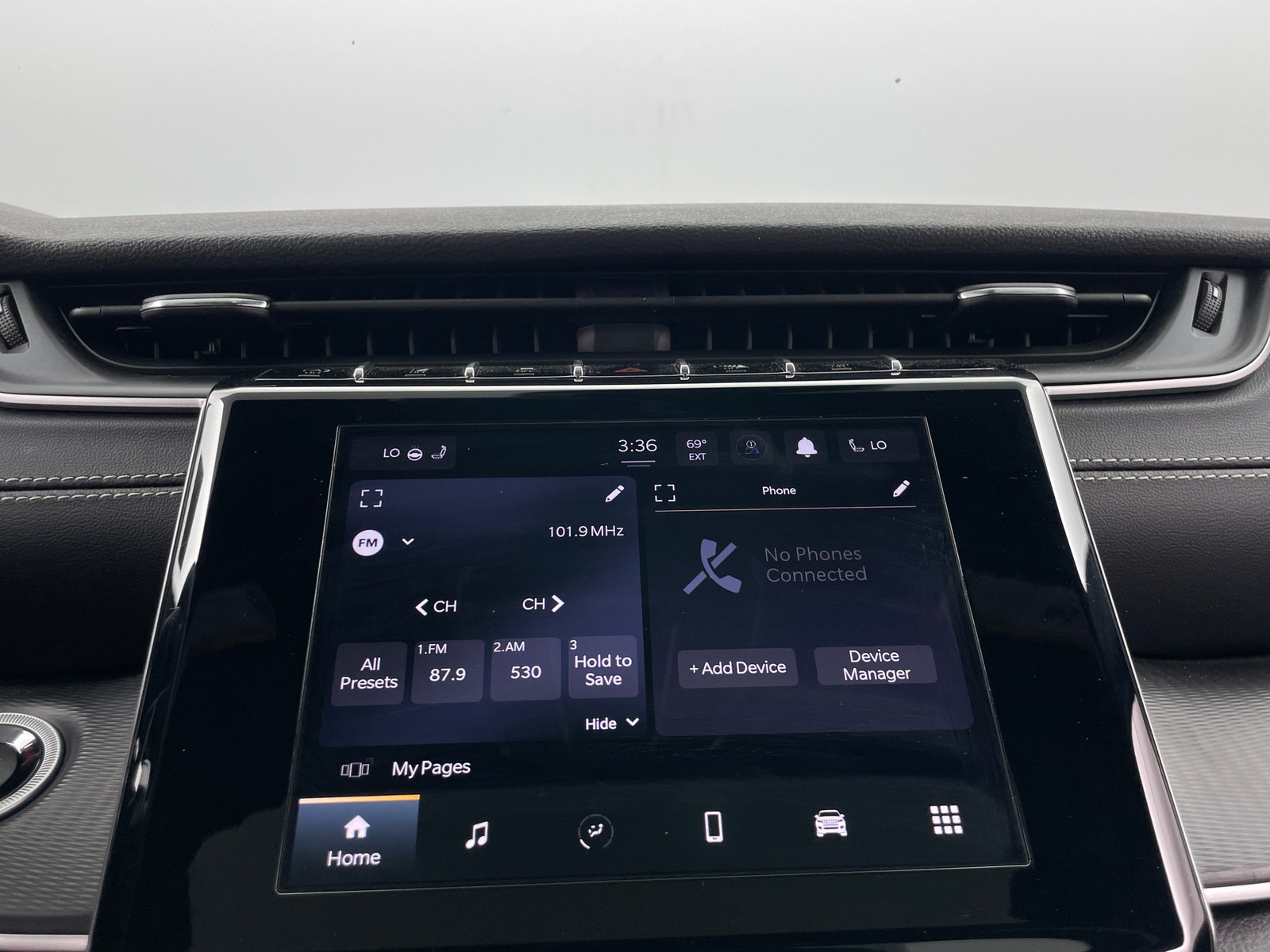 Thumbnail: 2023 Jeep Grand Cherokee - 3