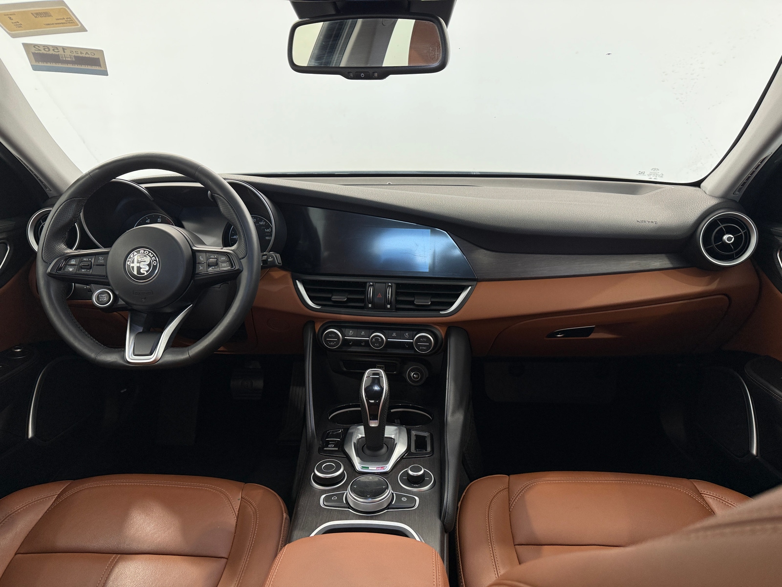 Thumbnail: 2021 Alfa Romeo Giulia - 2