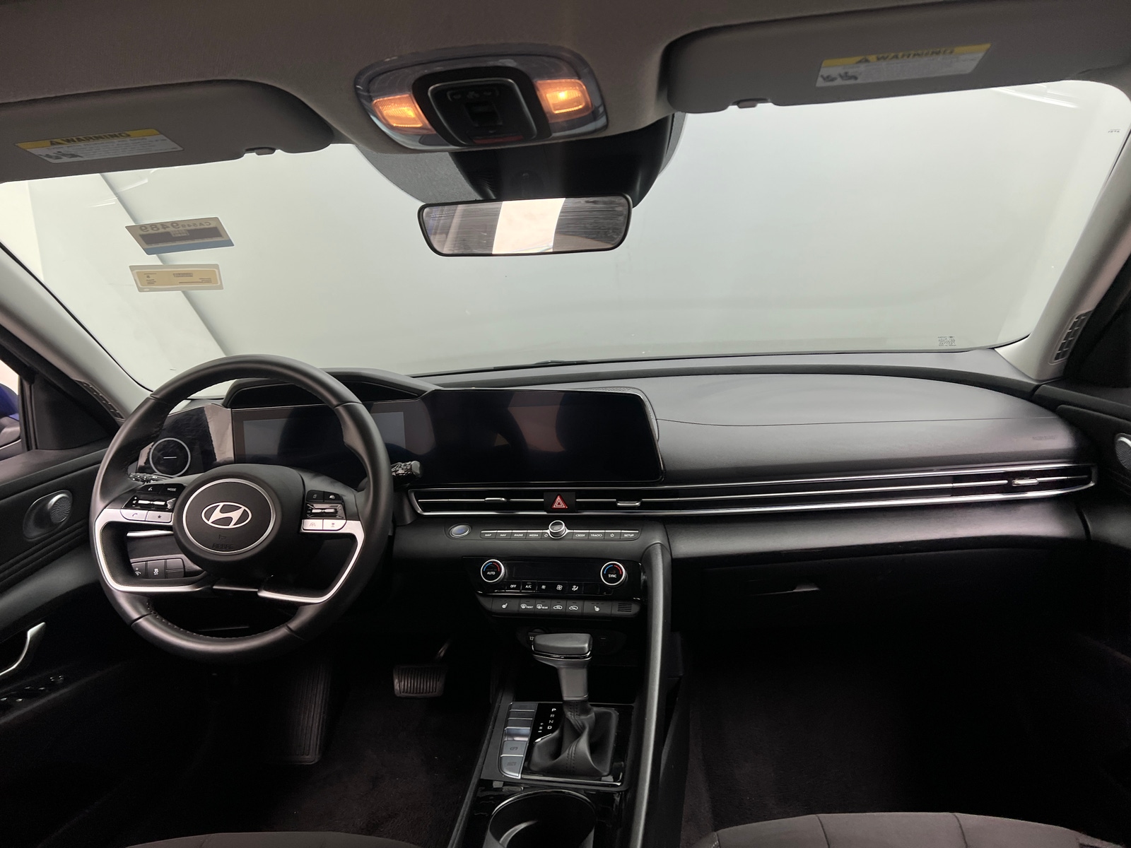 Thumbnail: 2025 Hyundai Elantra - 3