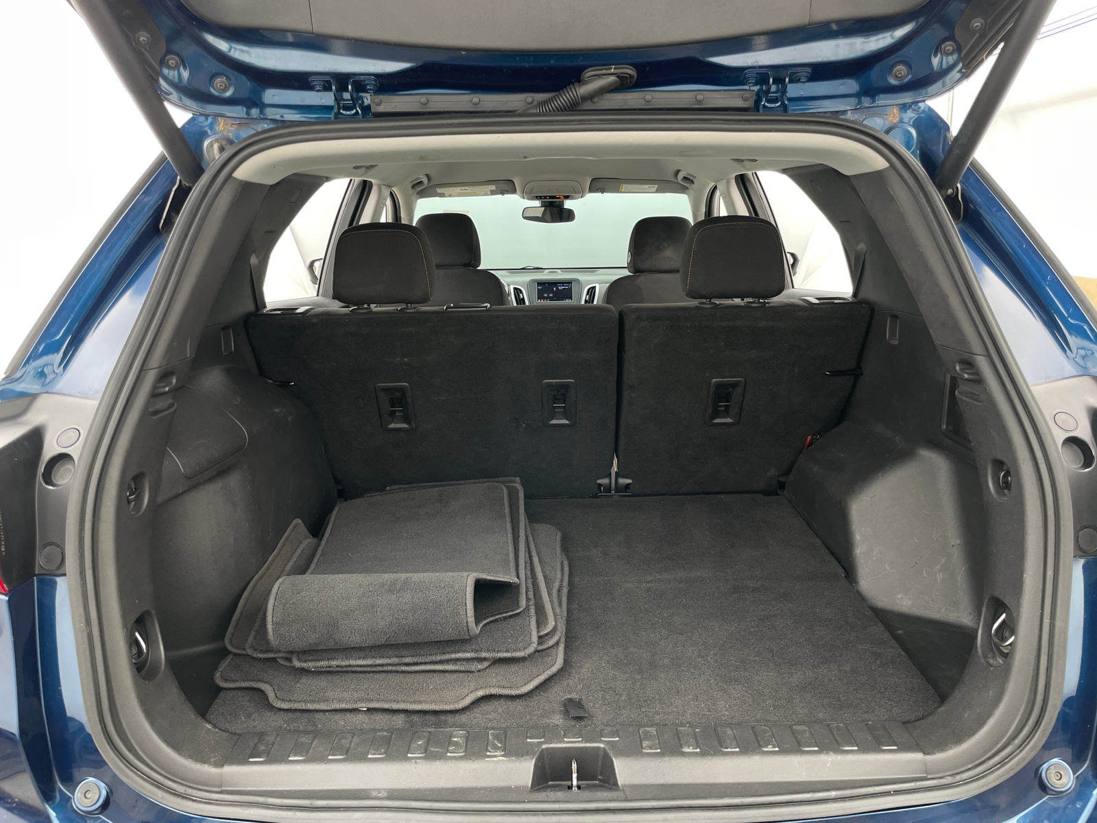 Thumbnail: 2021 Chevrolet Equinox - 7