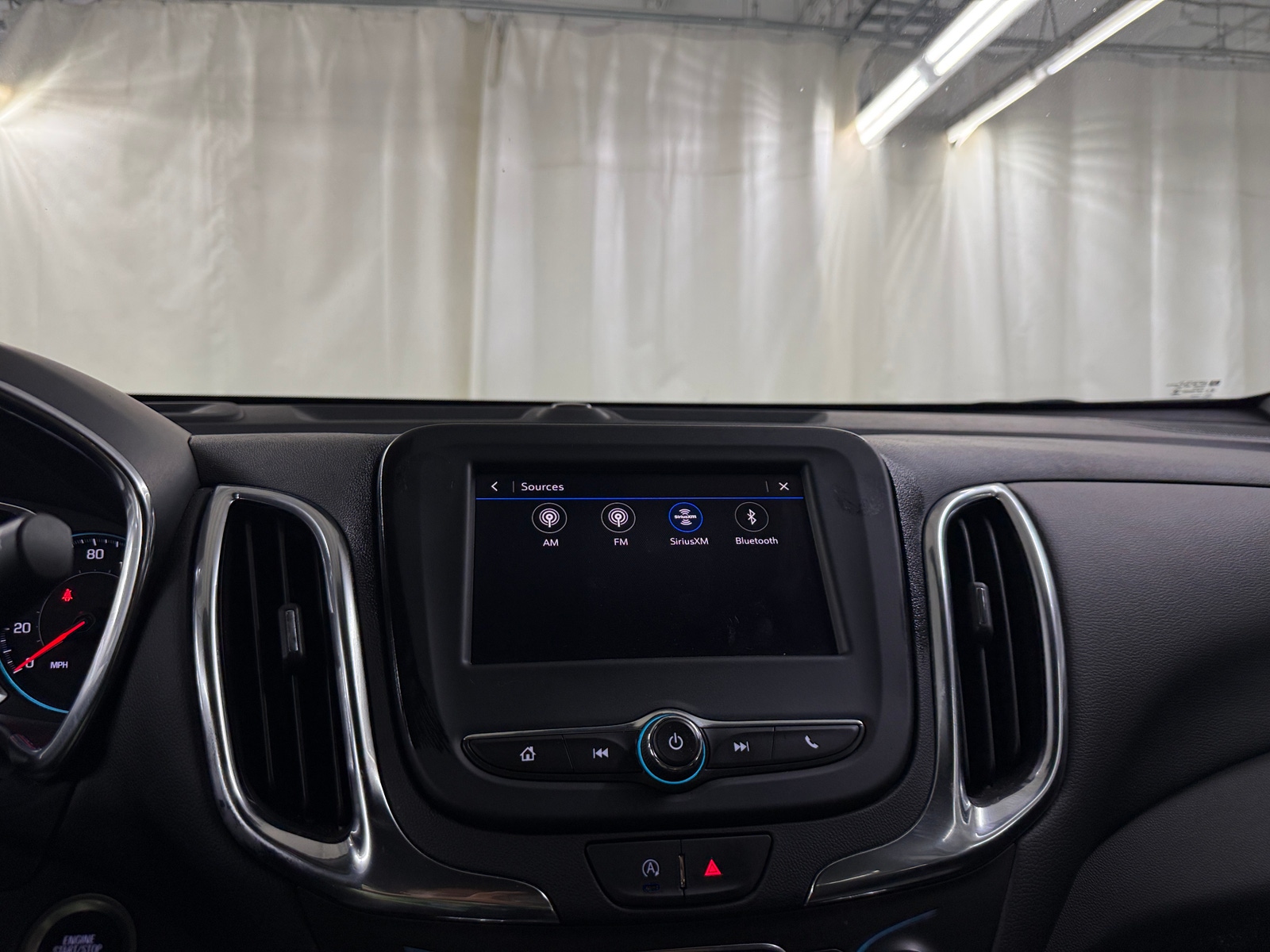 Thumbnail: 2024 Chevrolet Equinox - 4