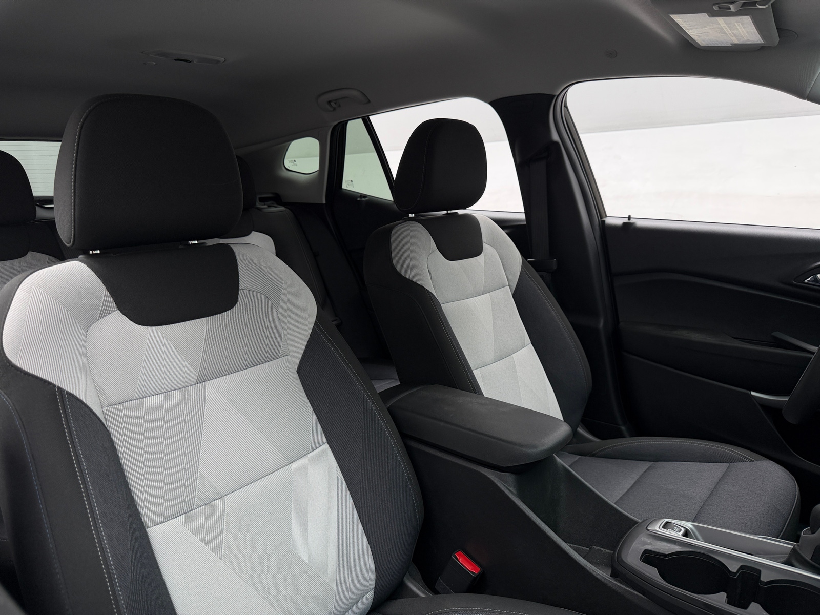 Thumbnail: 2024 Chevrolet Trax - 2