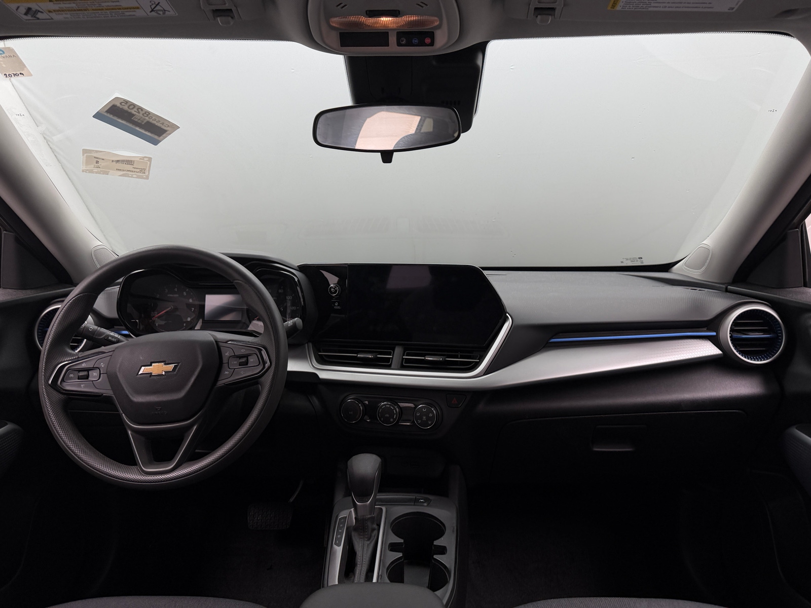 Thumbnail: 2024 Chevrolet Trax - 3