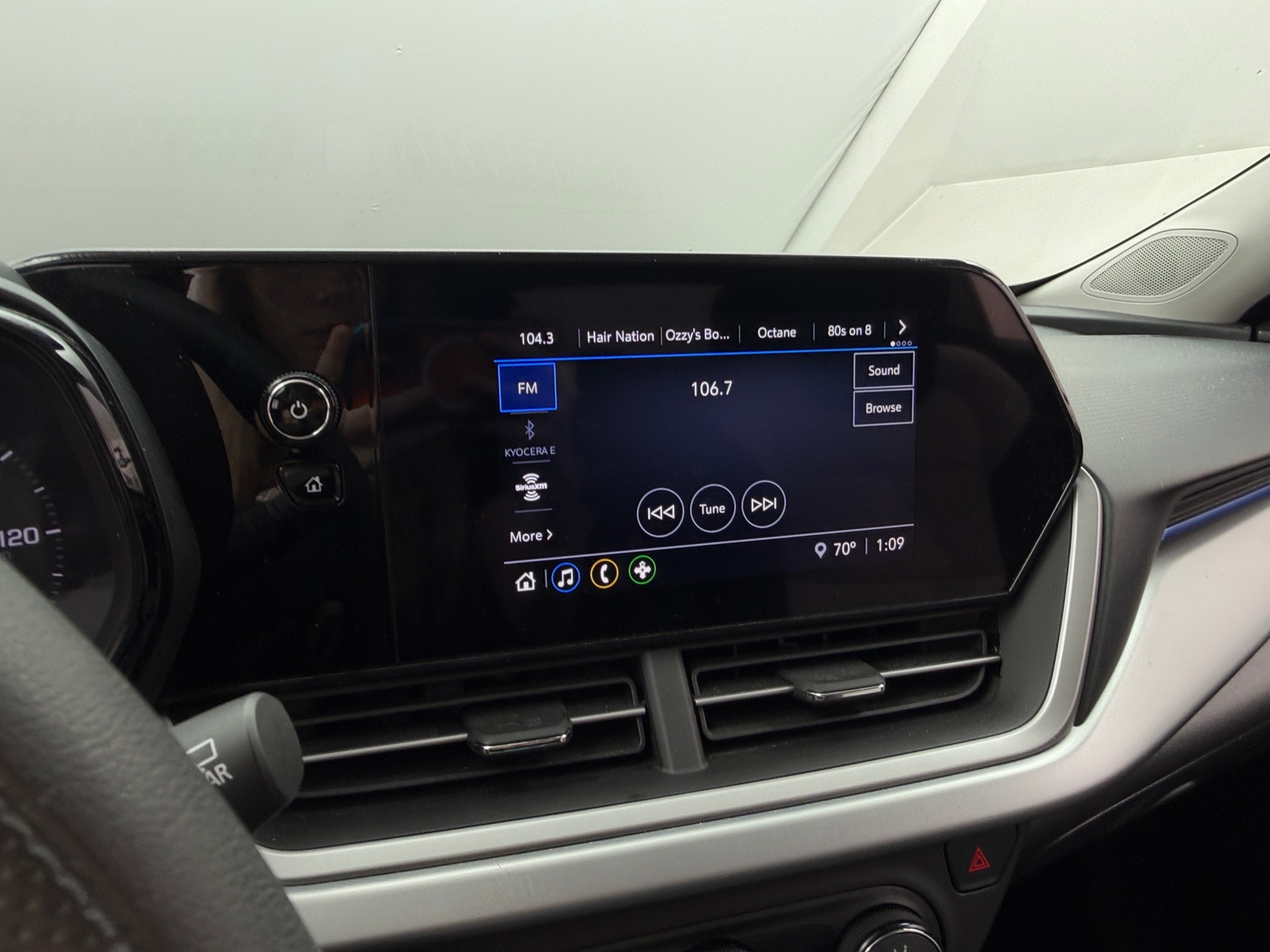 Thumbnail: 2024 Chevrolet Trax - 4