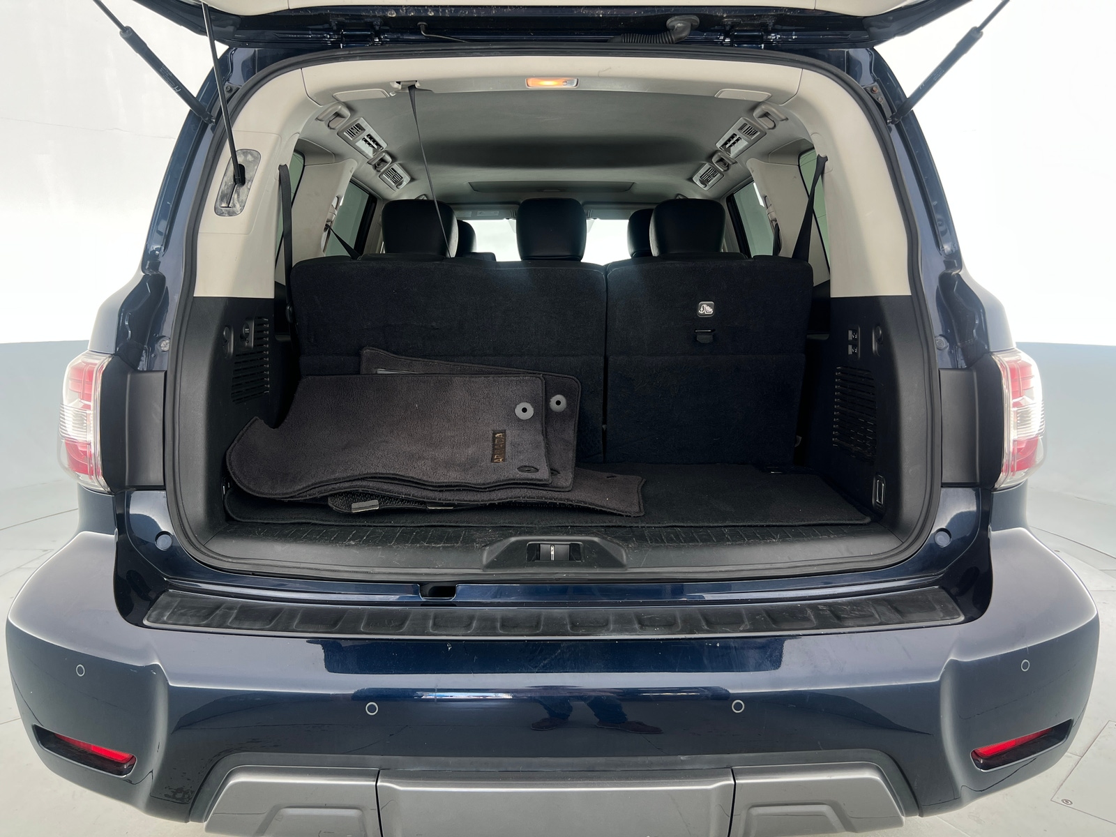 Thumbnail: 2020 Nissan Armada - 6