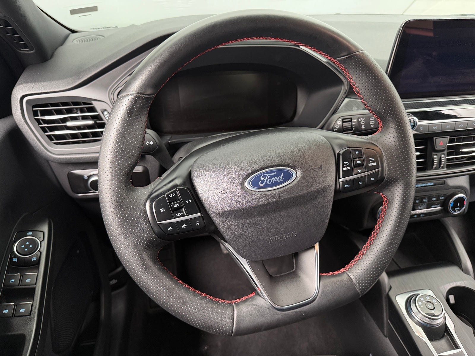 Thumbnail: 2025 Ford Escape - 5
