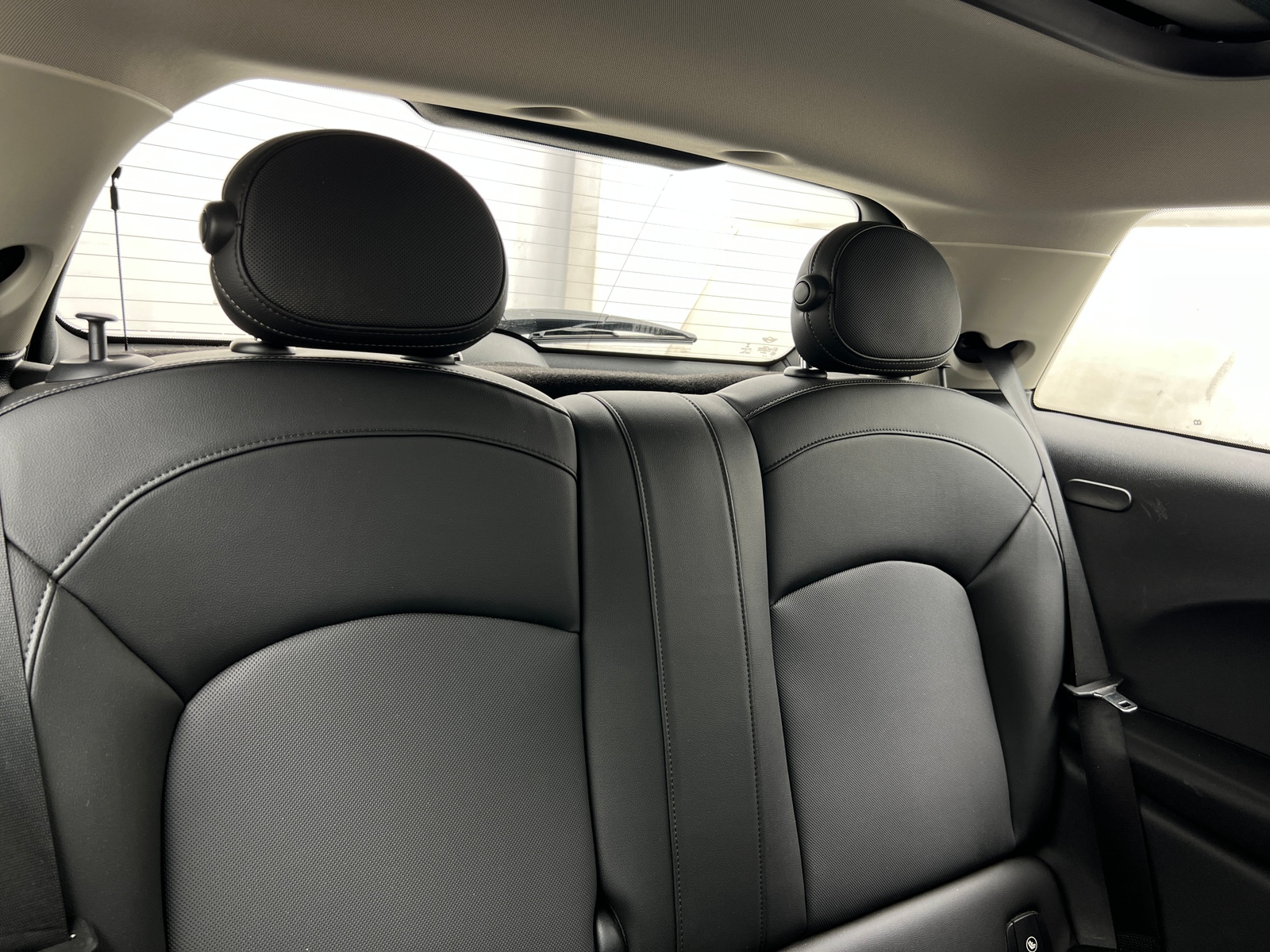 Thumbnail: 2019 MINI Cooper Hardtop - 4