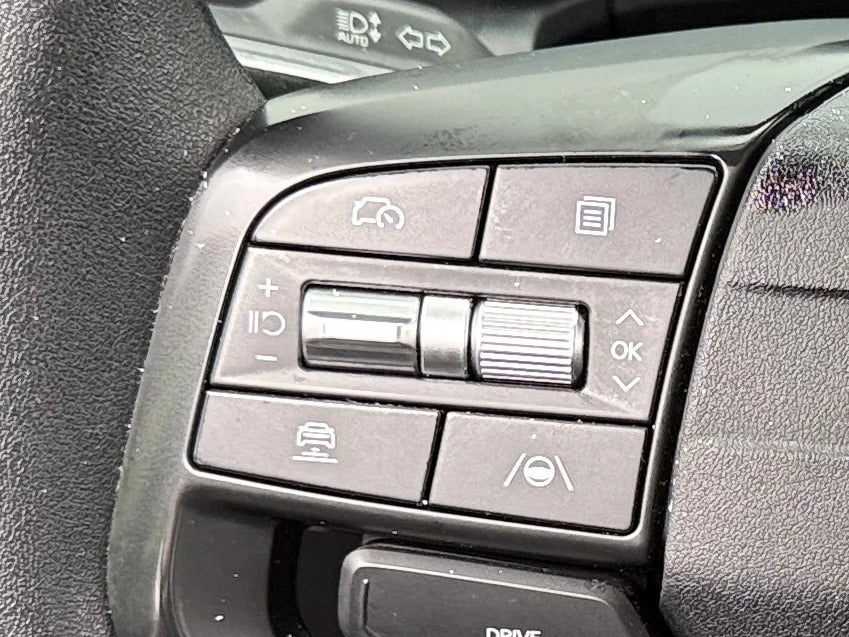 2025 Kia K4 LXS - Photo 10