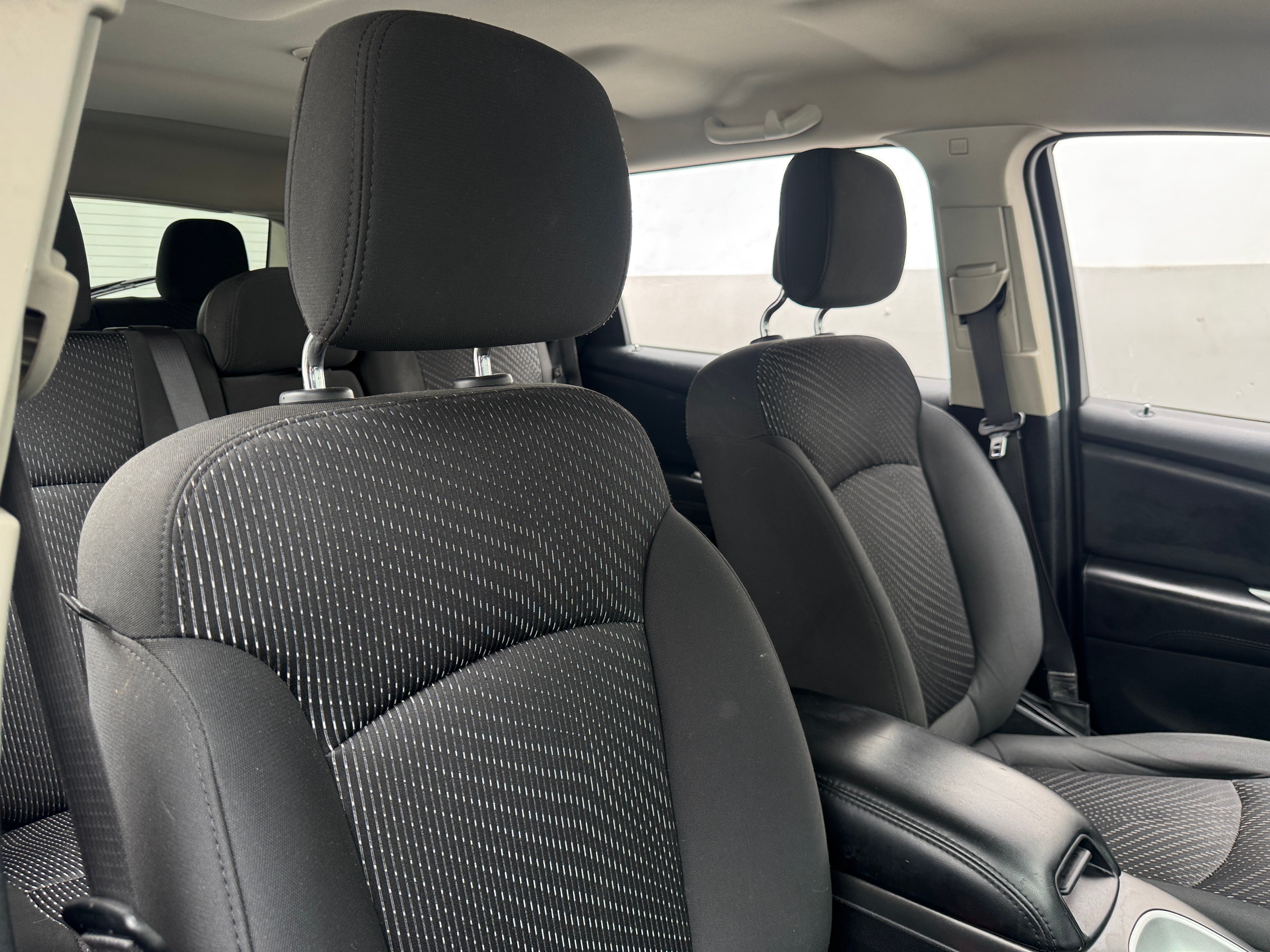 Used 2018 Dodge Journey SE with VIN 3C4PDCAB7JT347012 for sale in Pewaukee, WI