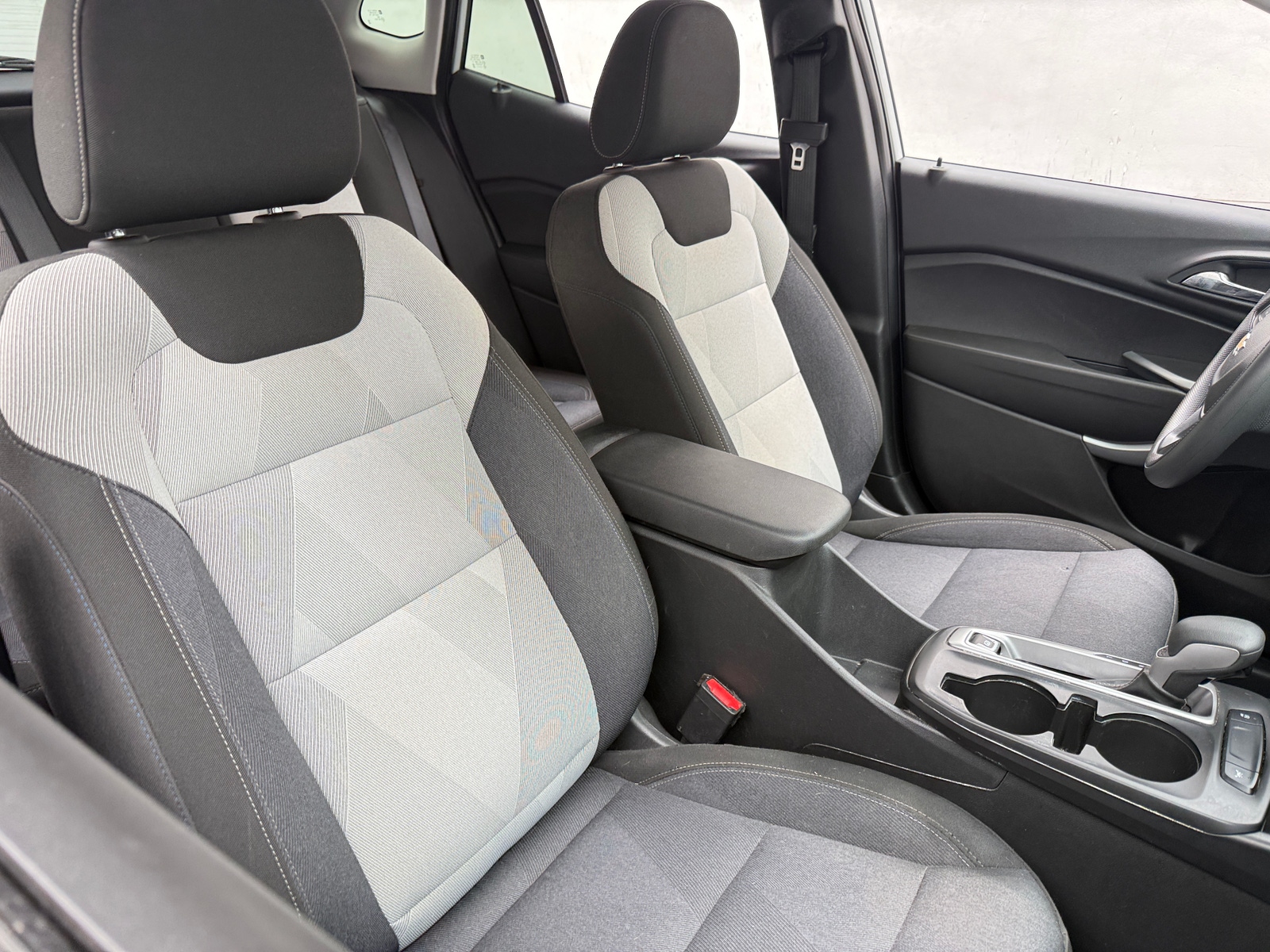 Thumbnail: 2024 Chevrolet Trax - 2