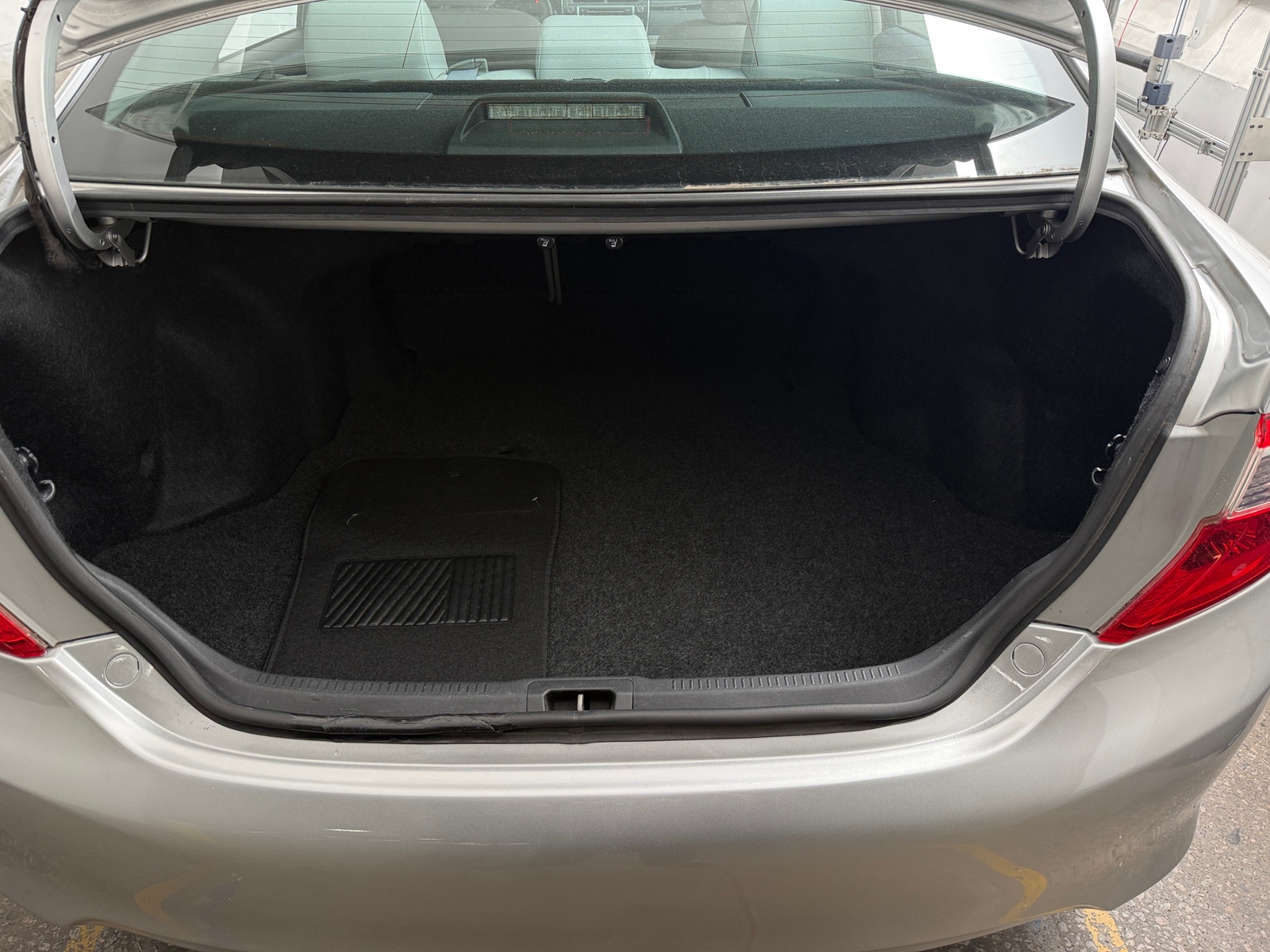 Thumbnail: 2014 Toyota Camry - 7