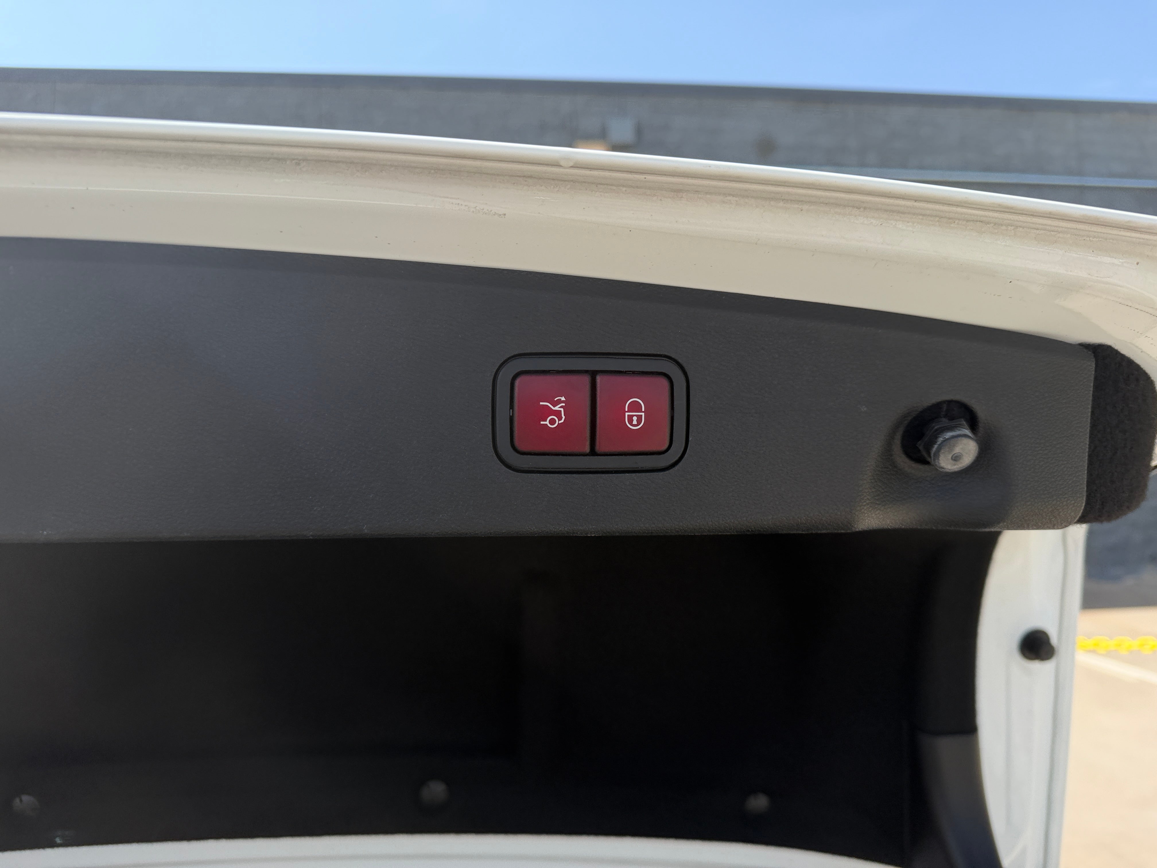 WDDHF5KB0EB015287