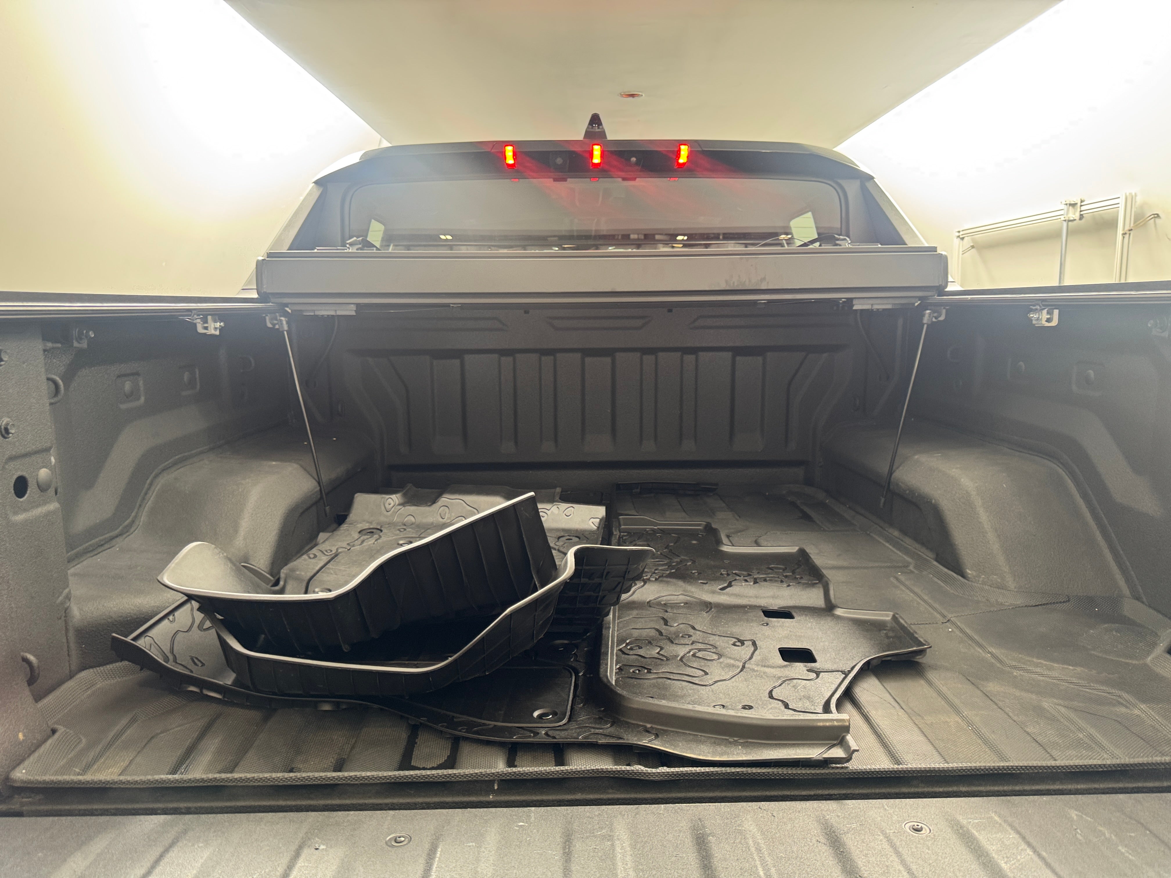 2025 GMC HUMMER EV