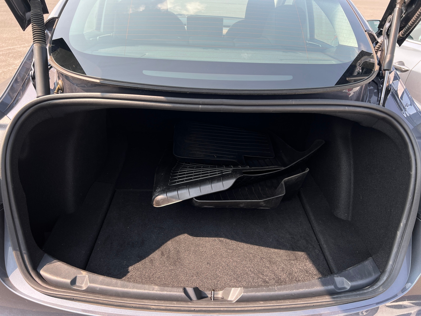 Thumbnail: 2023 Tesla Model 3 - 6
