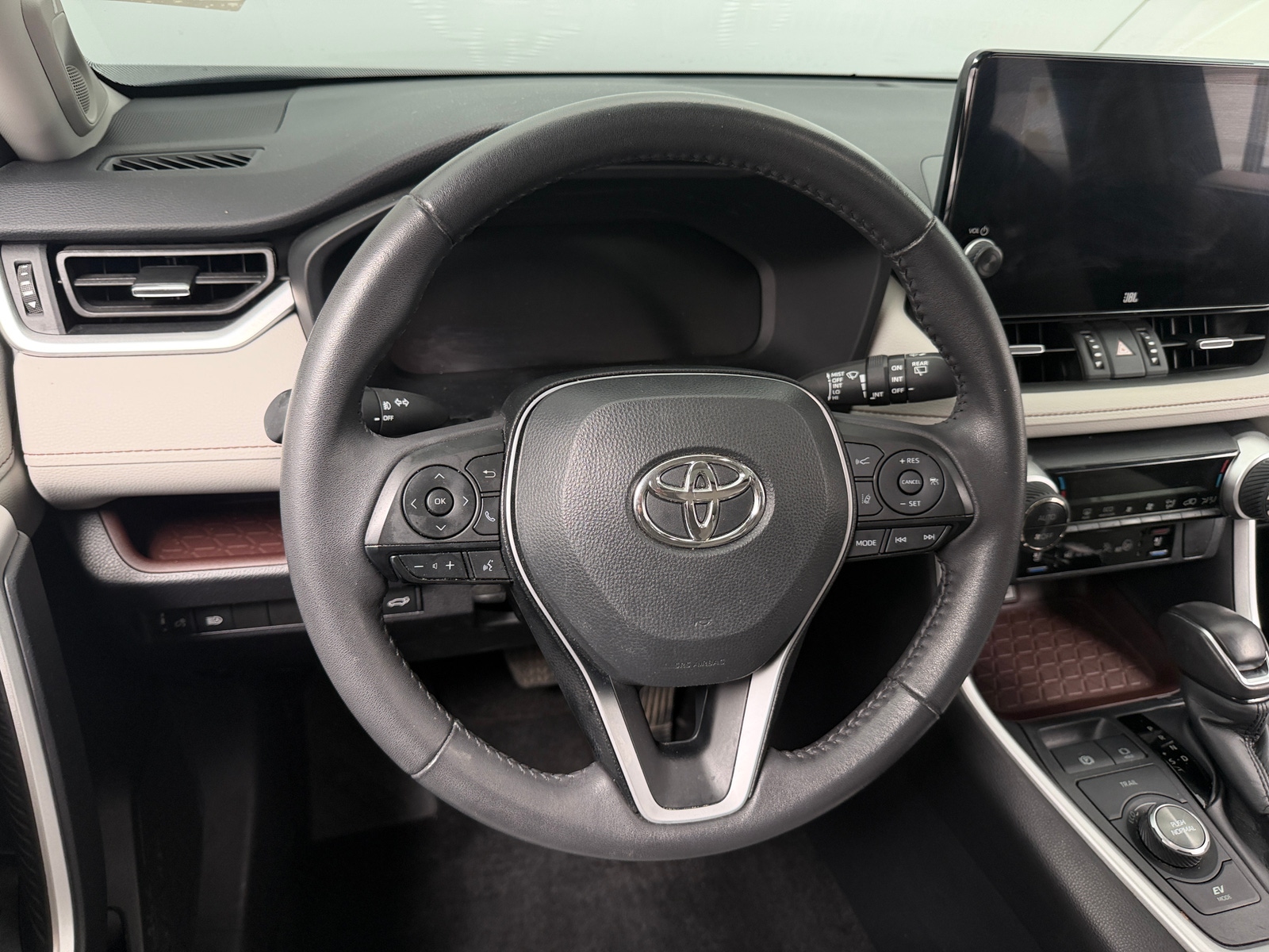 Thumbnail: 2024 Toyota RAV4 - 4