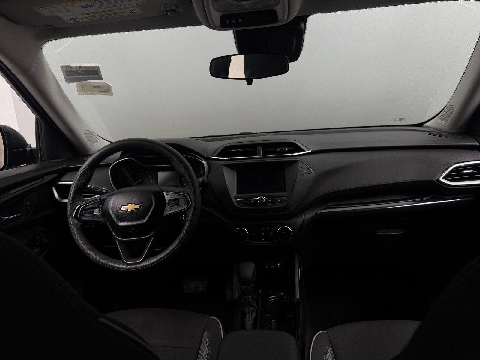 Thumbnail: 2023 Chevrolet TrailBlazer - 3