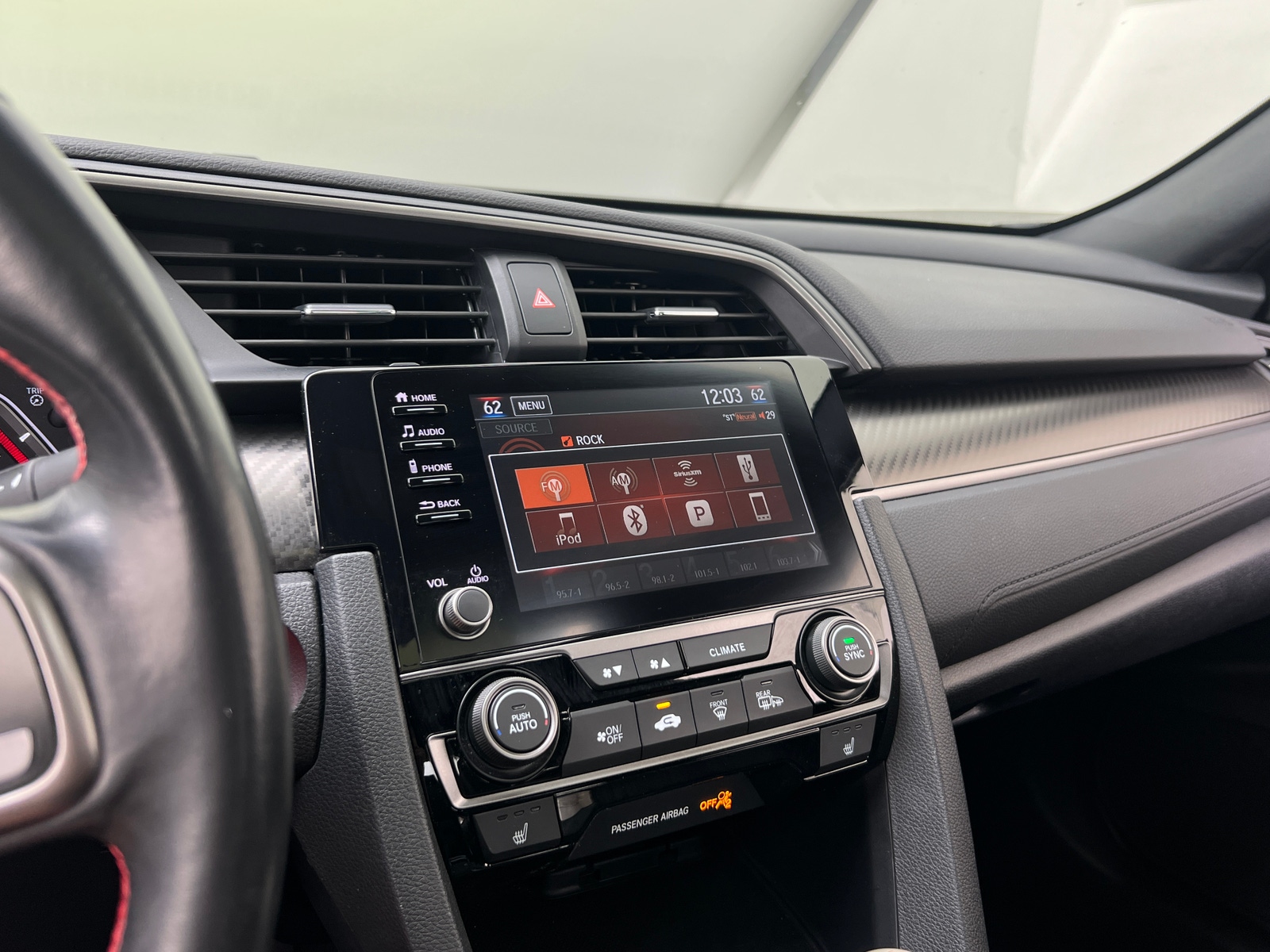 Thumbnail: 2019 Honda Civic - 3