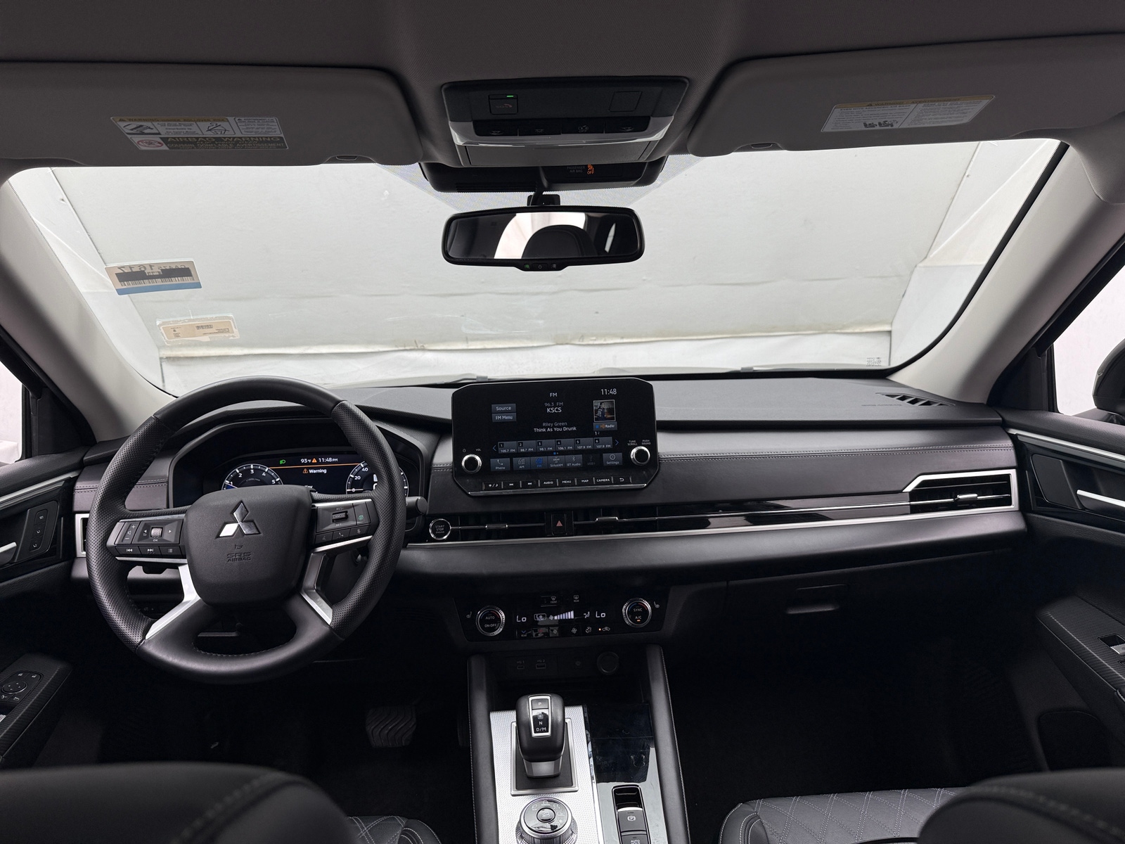 Thumbnail: 2024 Mitsubishi Outlander - 2