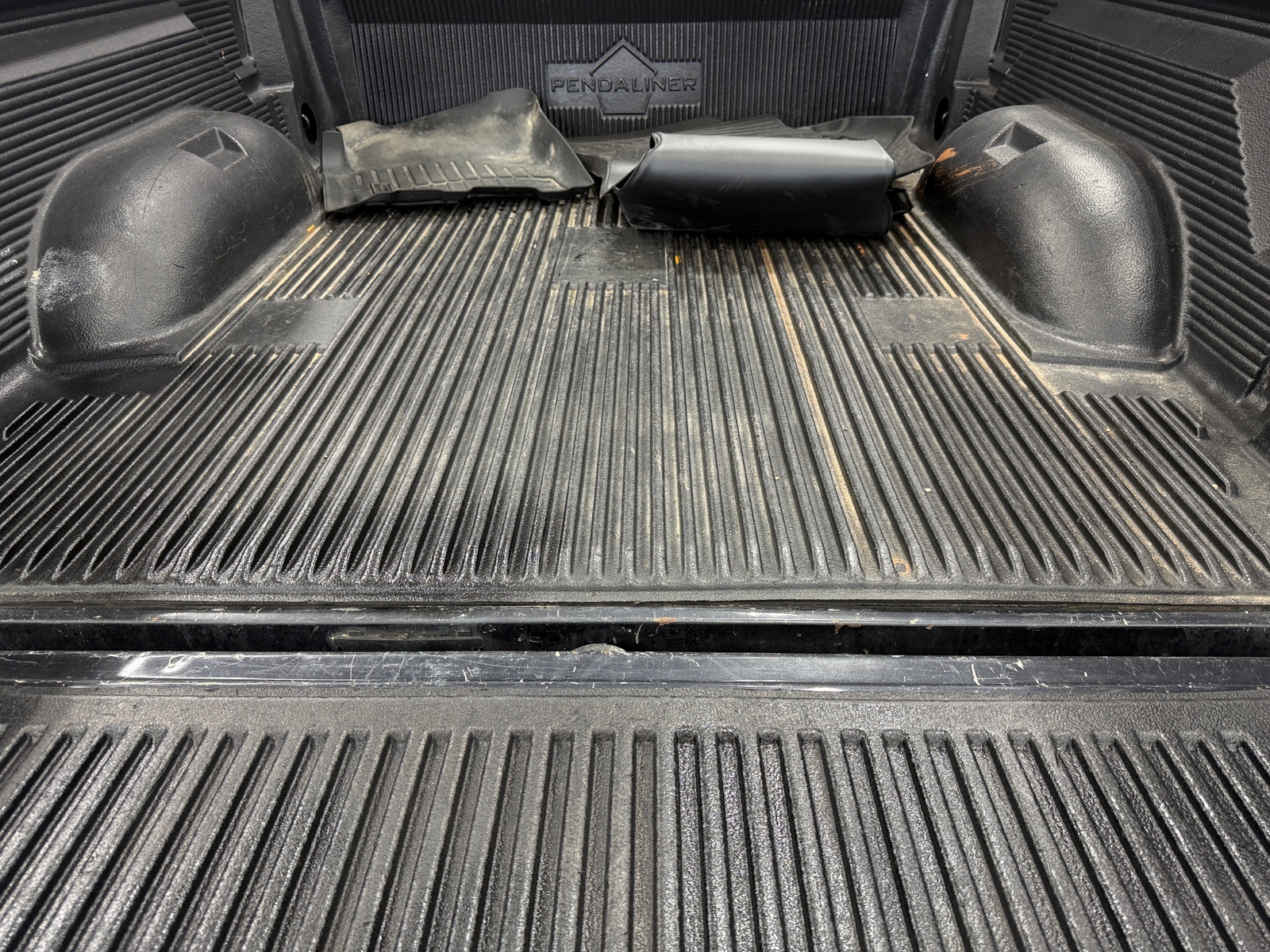 Thumbnail: 2019 RAM 1500 Classic - 7