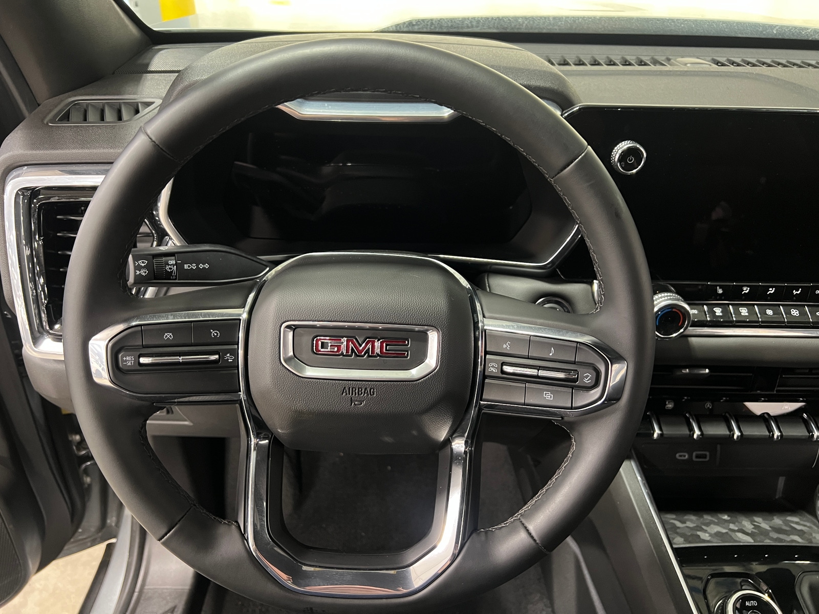Thumbnail: 2026 GMC Canyon - 5