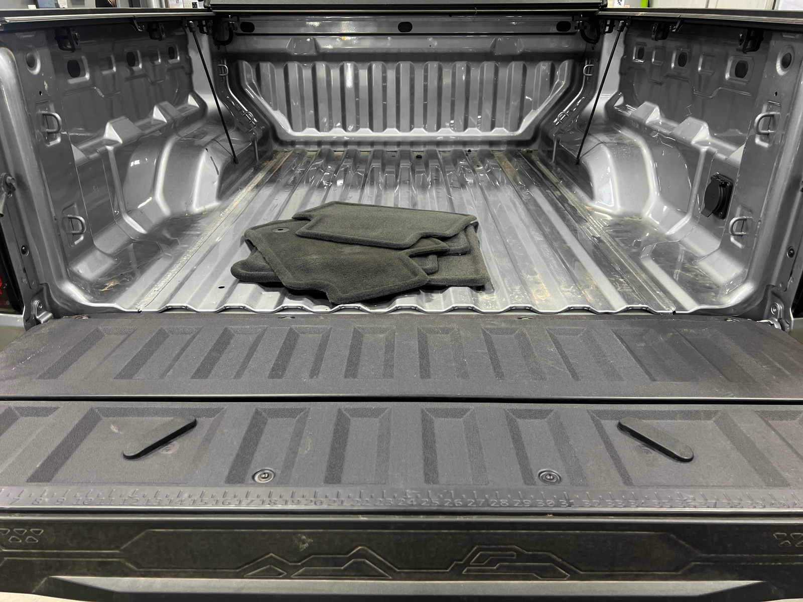 Thumbnail: 2026 GMC Canyon - 7