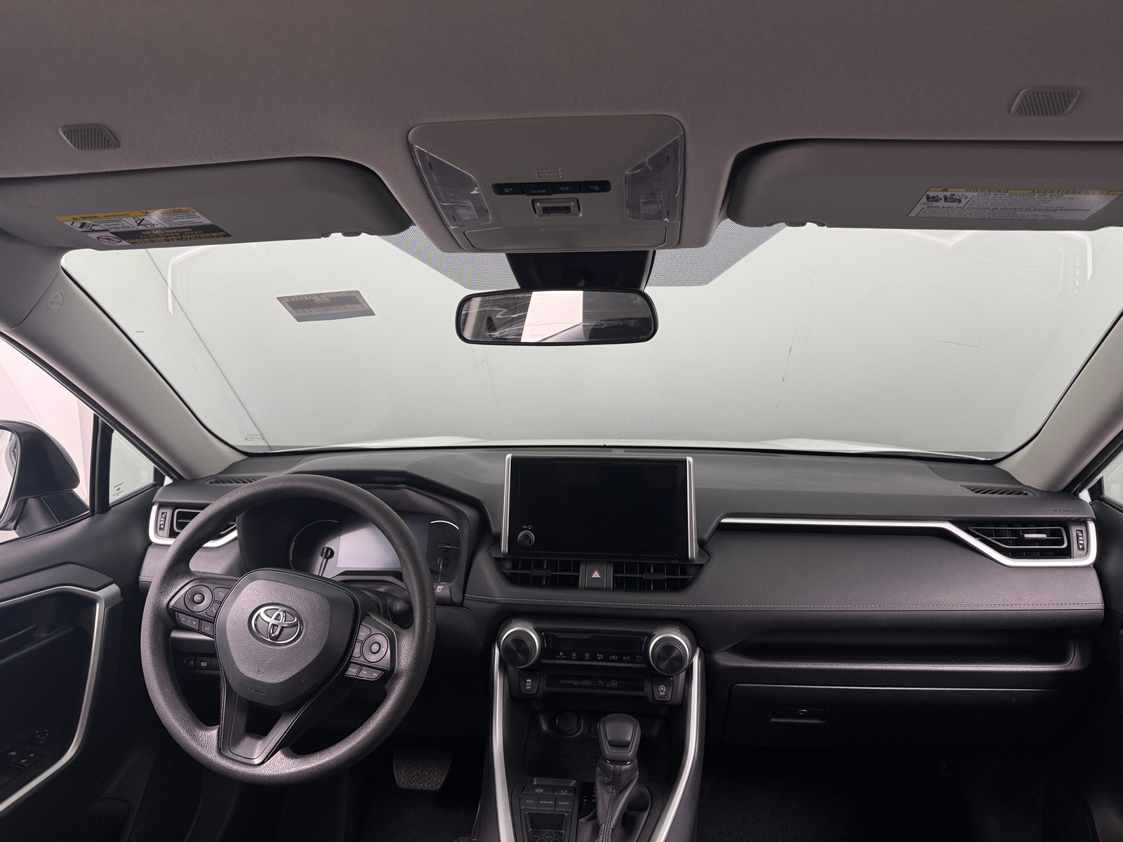Thumbnail: 2025 Toyota RAV4 - 3