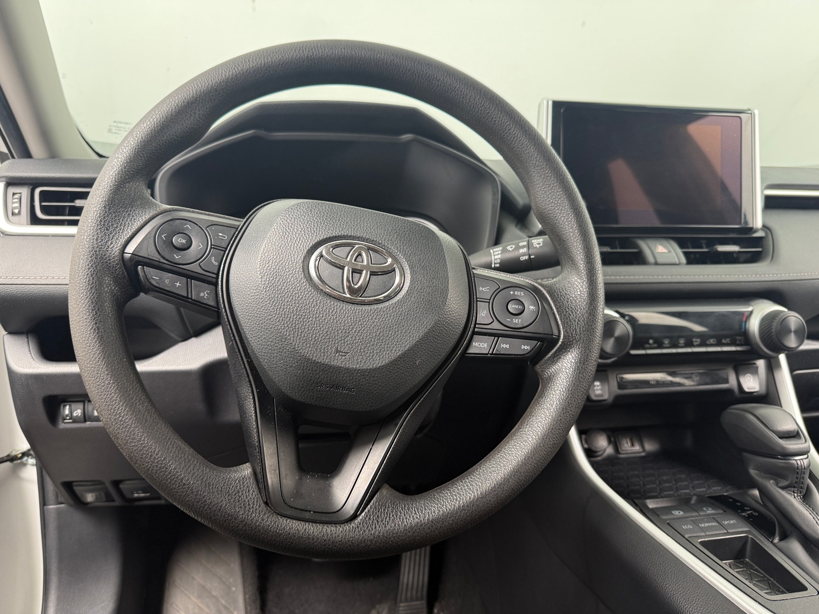 Thumbnail: 2025 Toyota RAV4 - 5