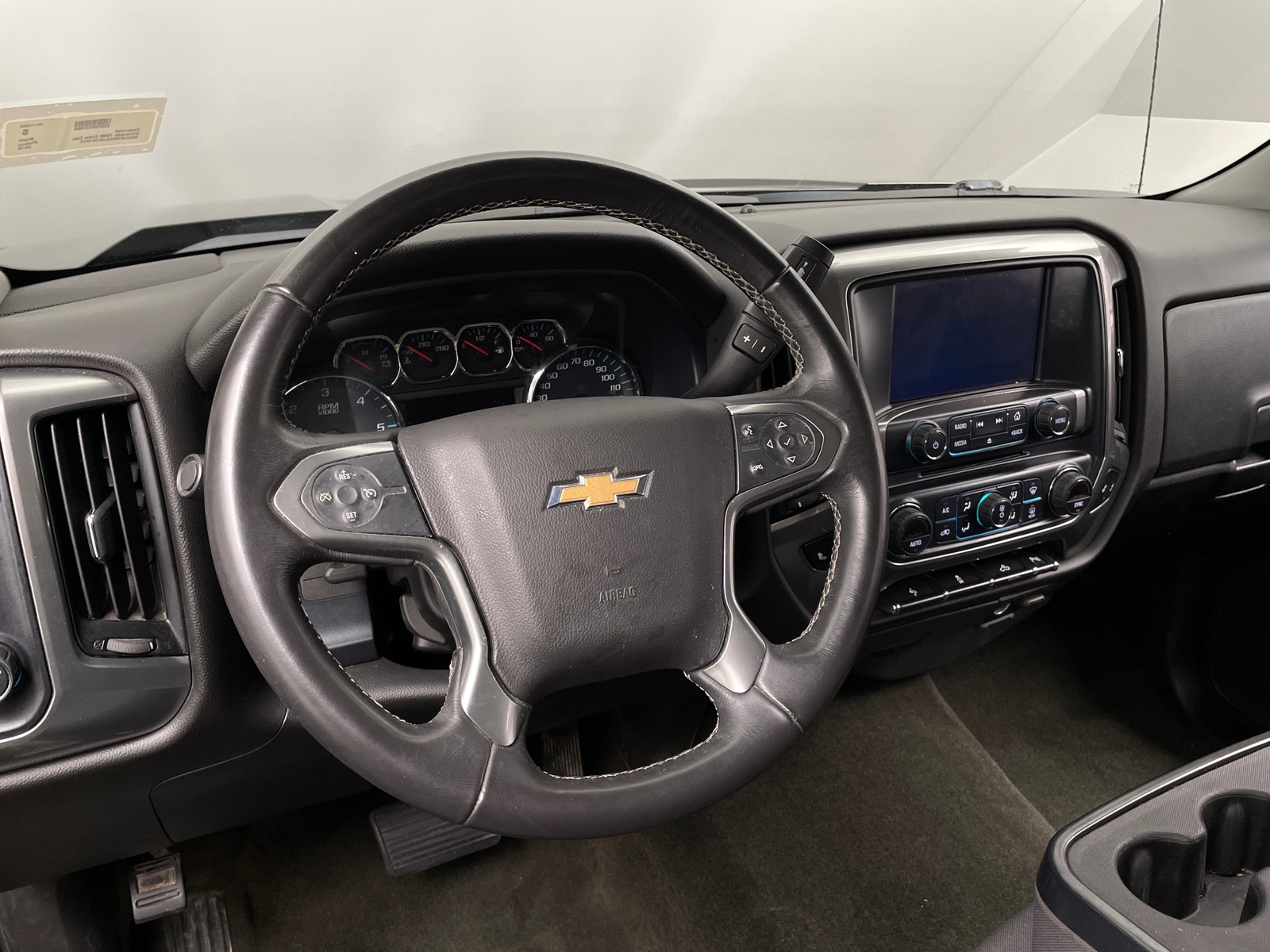 Thumbnail: 2018 Chevrolet Silverado 1500 - 5