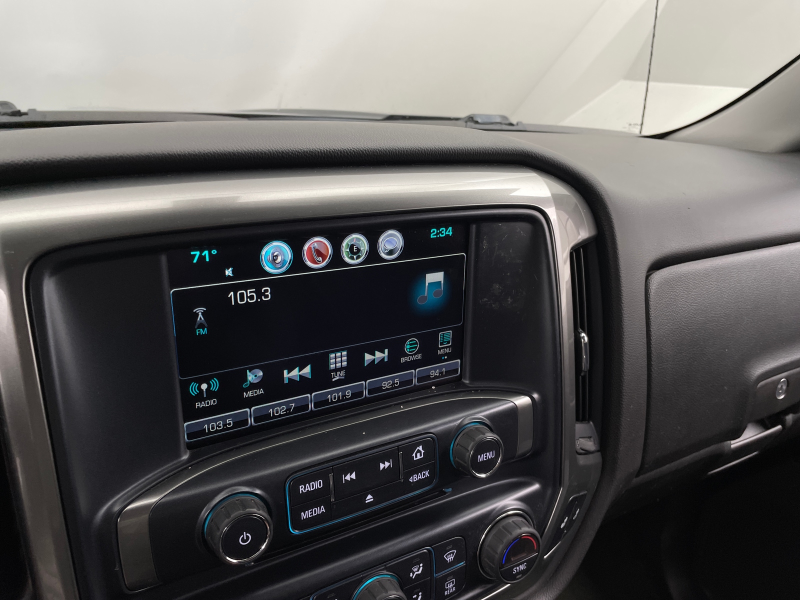 Thumbnail: 2018 Chevrolet Silverado 1500 - 4
