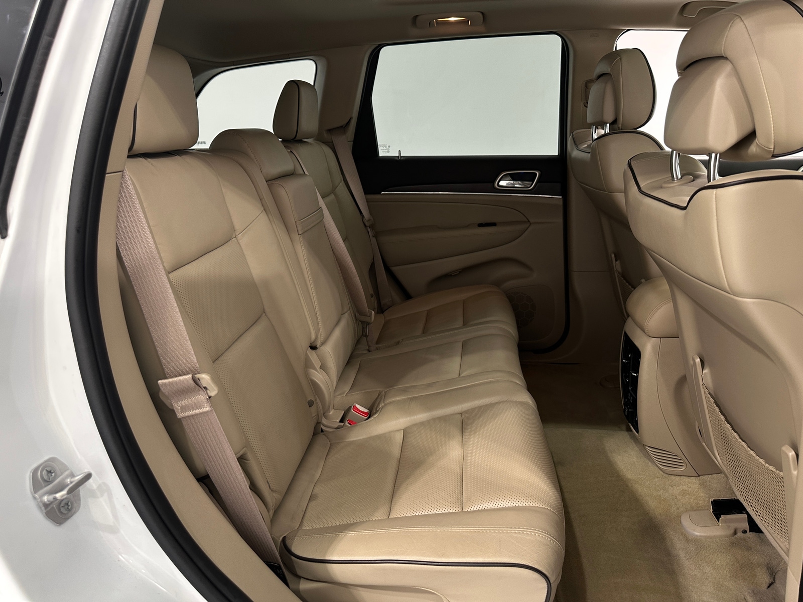 Thumbnail: 2015 Jeep Grand Cherokee - 5