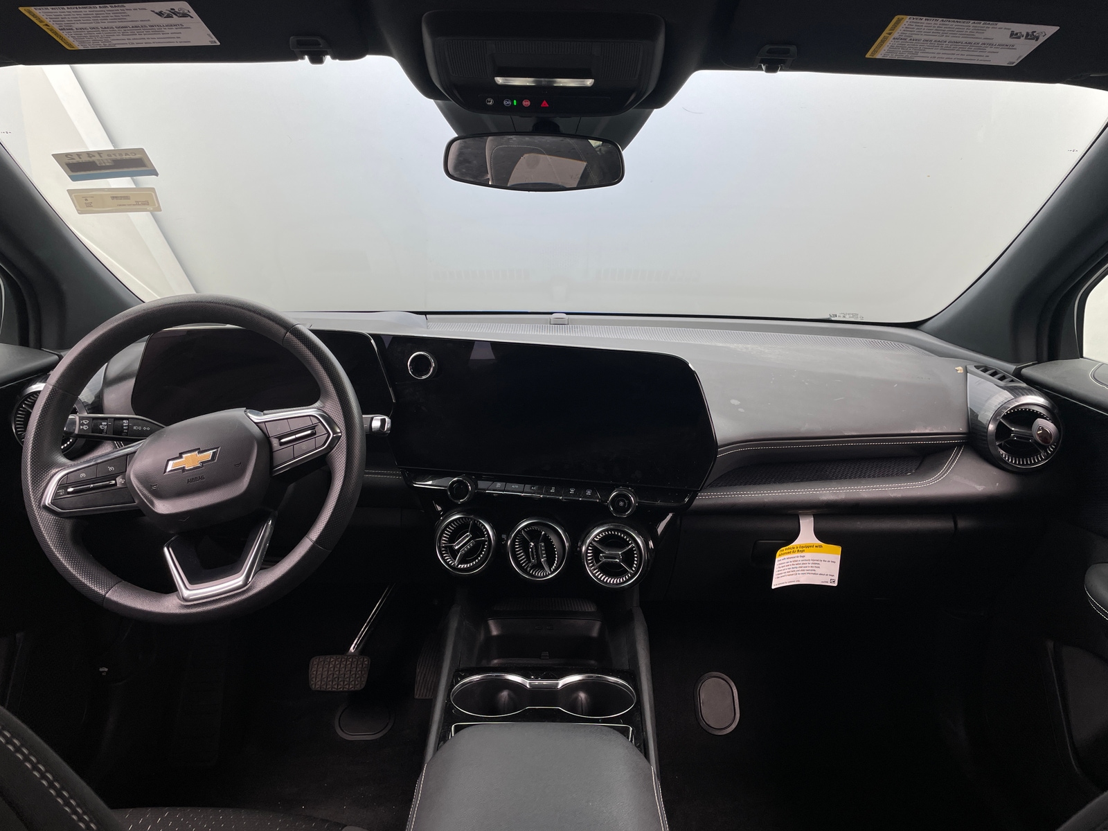 Thumbnail: 2025 Chevrolet Blazer EV - 3