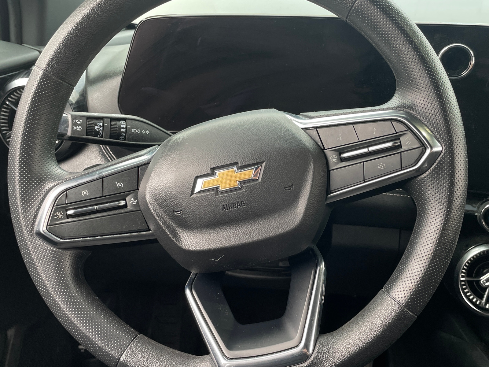 Thumbnail: 2025 Chevrolet Blazer EV - 5