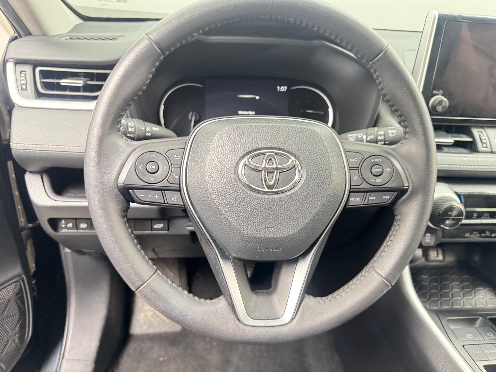 Thumbnail: 2024 Toyota RAV4 - 4
