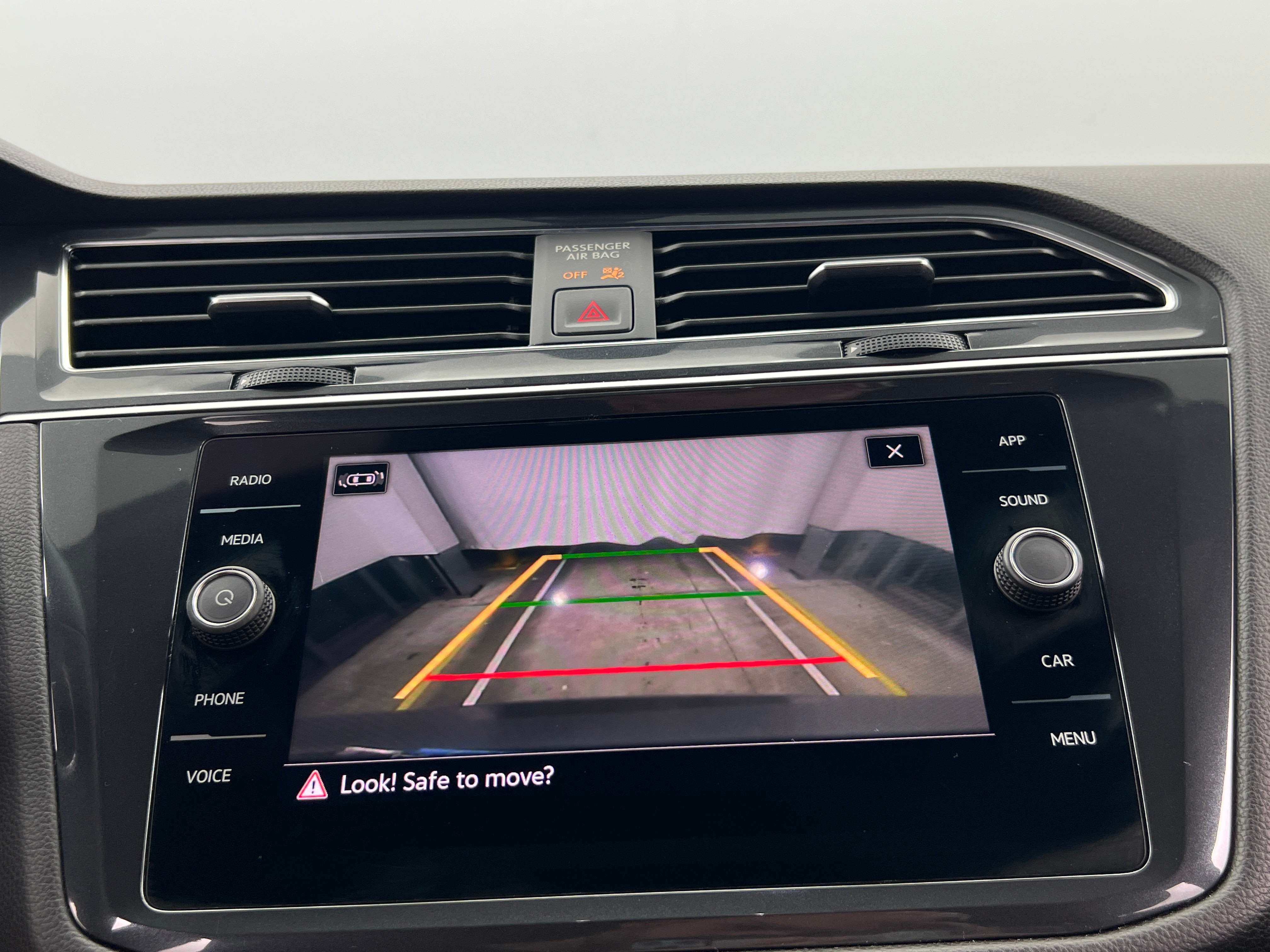 2022 Volkswagen Tiguan SE R-LINE BLACK - Photo 13