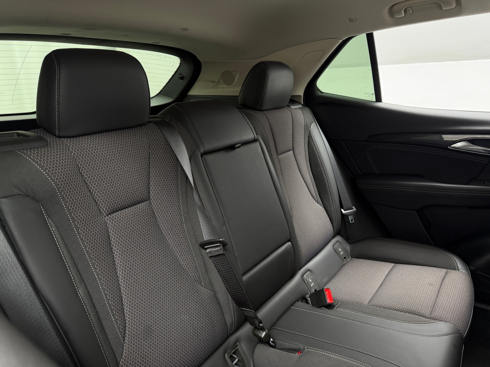 Thumbnail: 2023 Buick Envision - 5