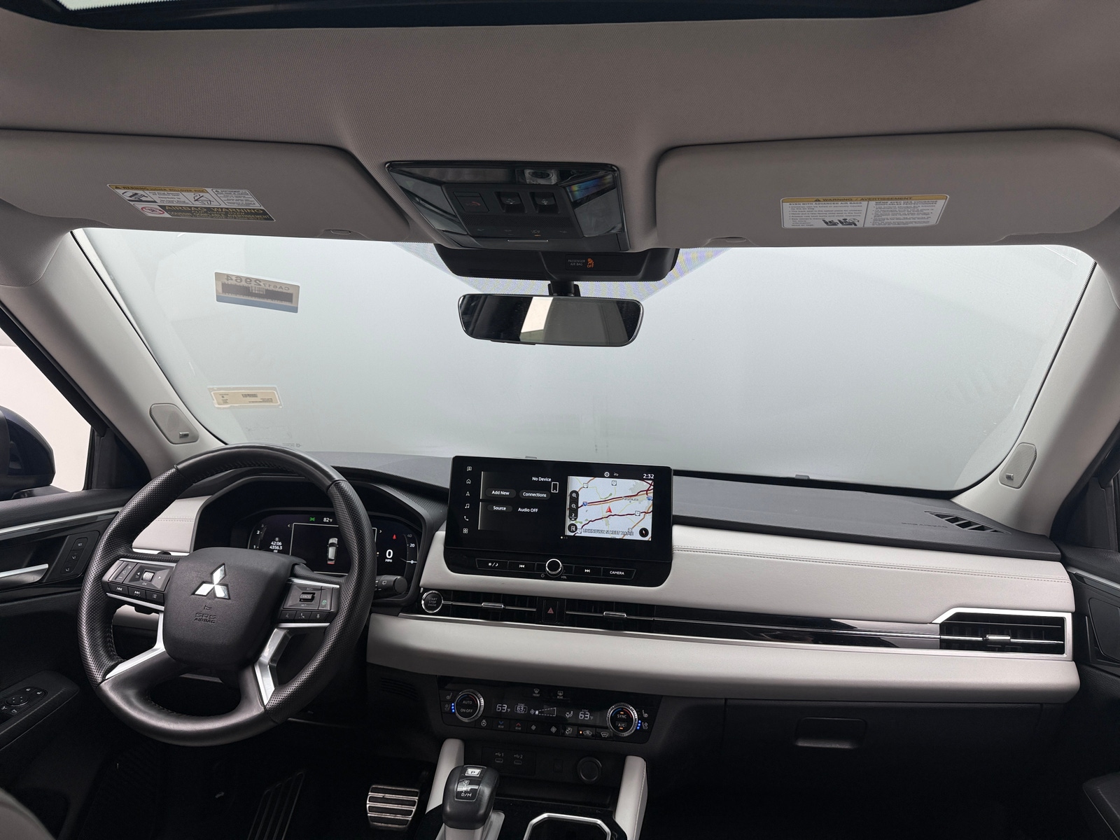 Thumbnail: 2025 Mitsubishi Outlander - 2