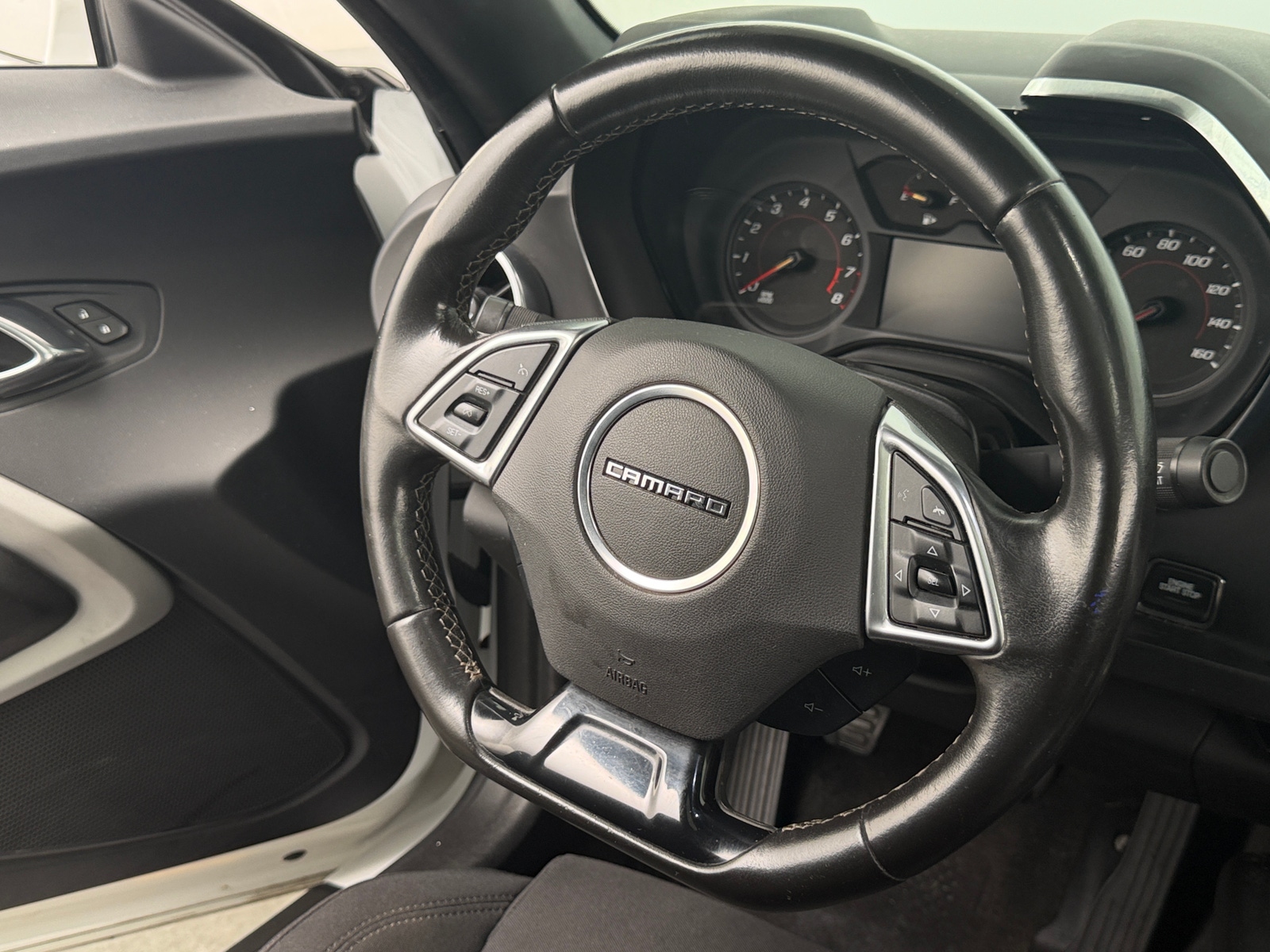 Thumbnail: 2020 Chevrolet Camaro - 4
