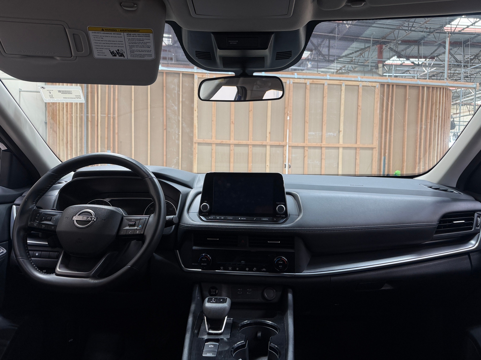 Thumbnail: 2025 Nissan Rogue - 3