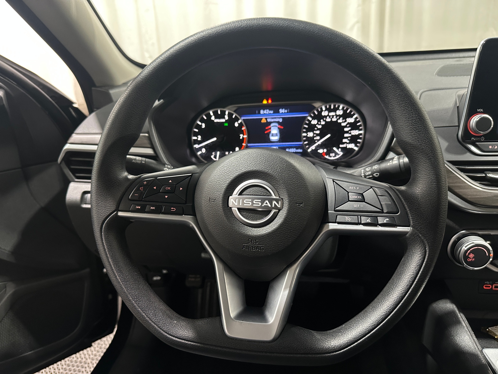 Thumbnail: 2025 Nissan Altima - 5