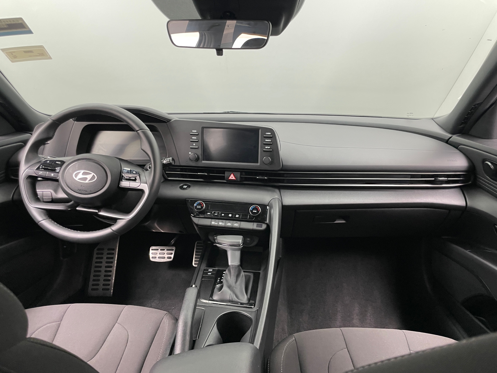Thumbnail: 2026 Hyundai Elantra - 3