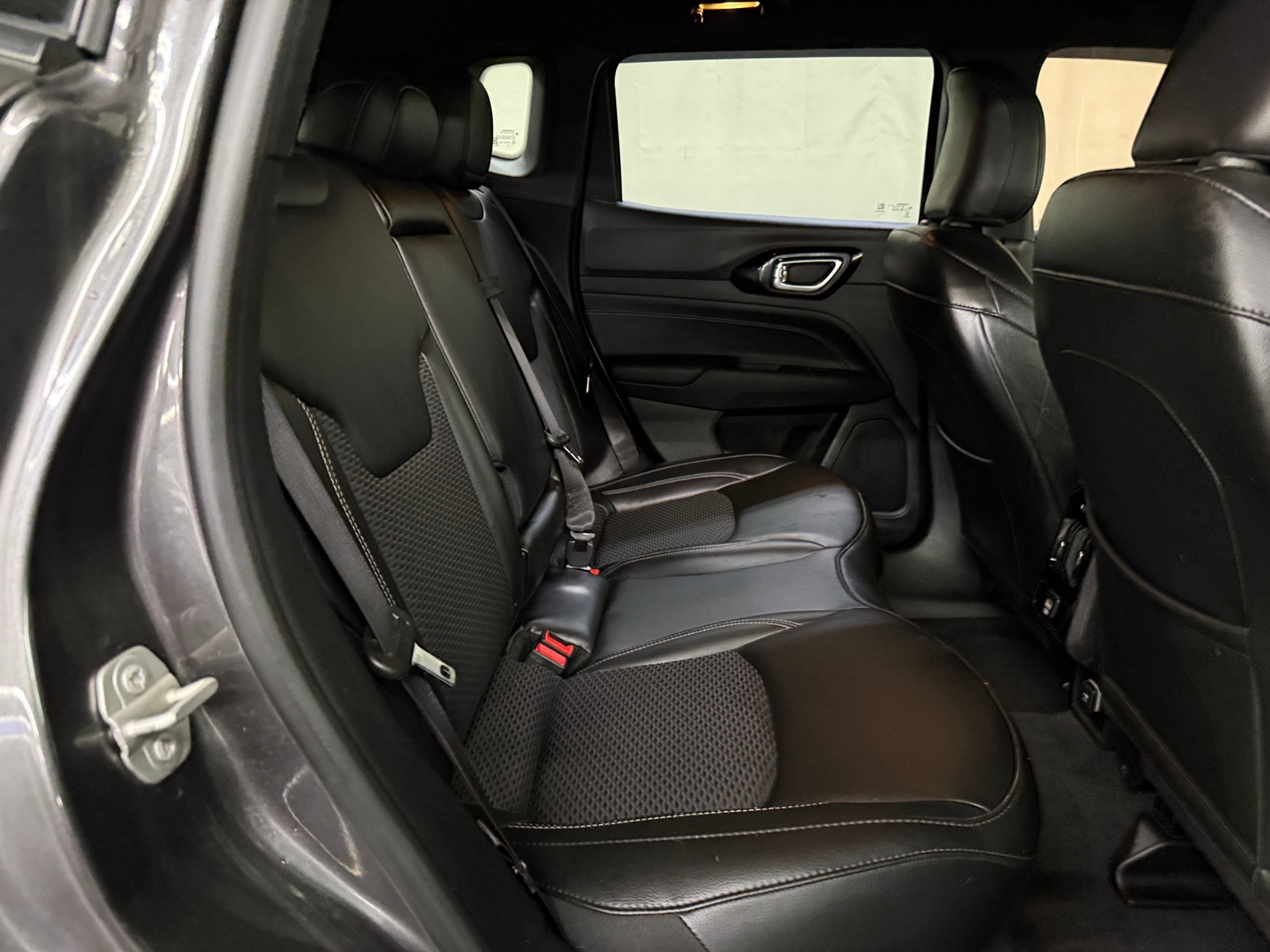Thumbnail: 2023 Jeep Compass - 6