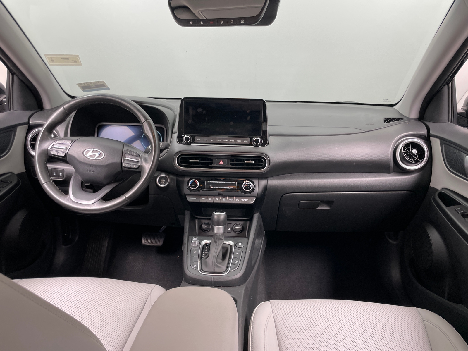 Thumbnail: 2023 Hyundai Kona - 2