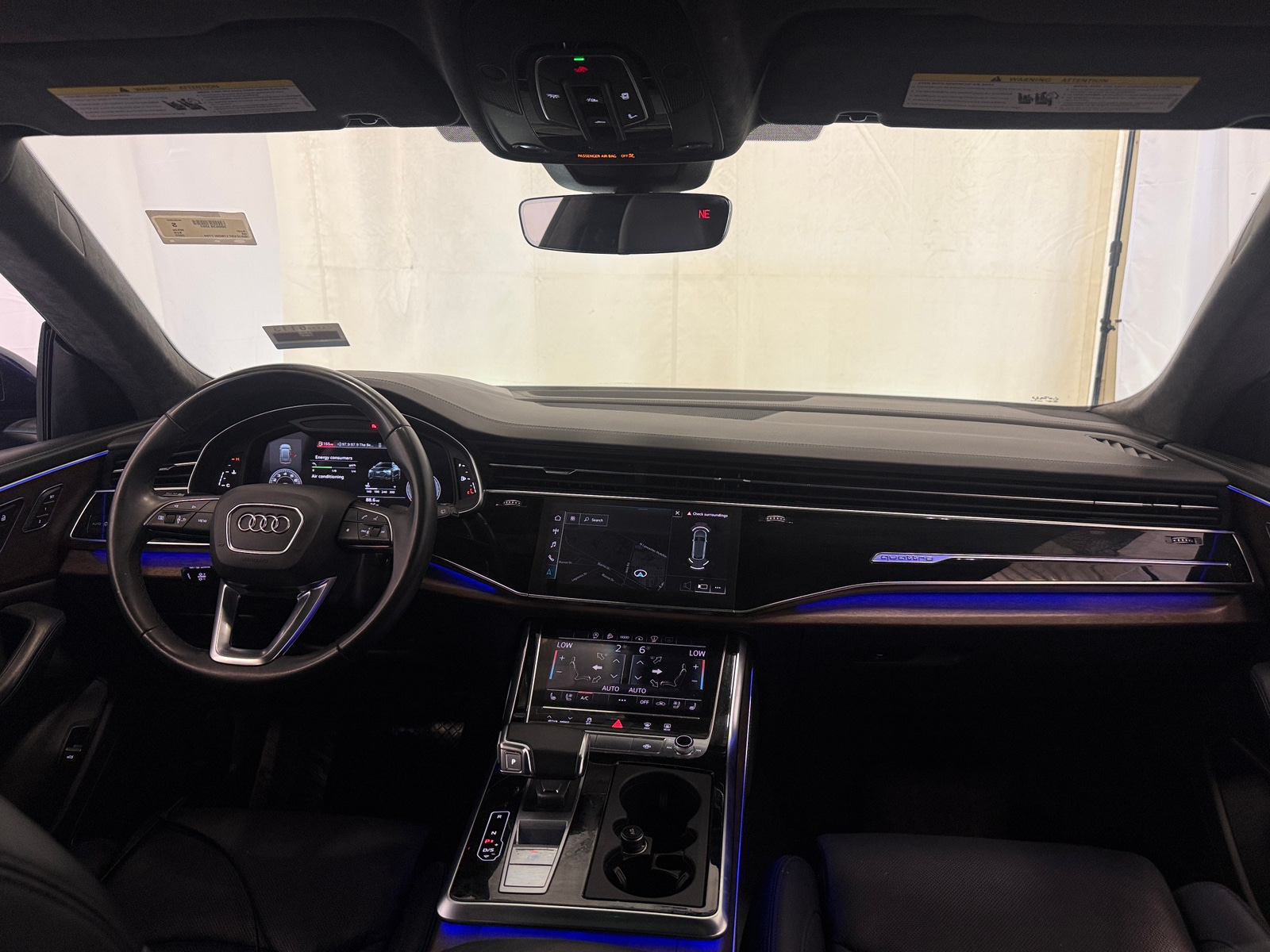 Thumbnail: 2022 Audi Q8 - 3